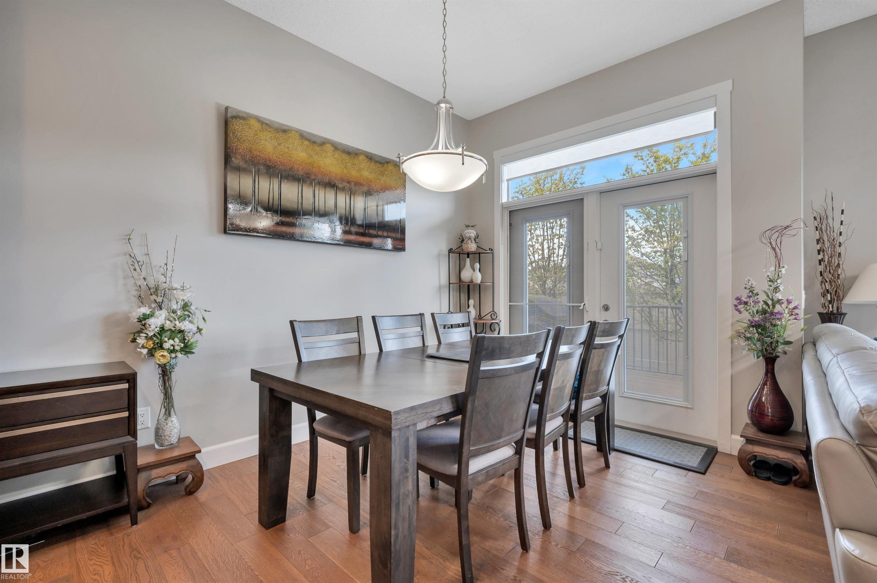 3 103 Allard Link, Edmonton, AB - Indoor Photo Showing Dining Room