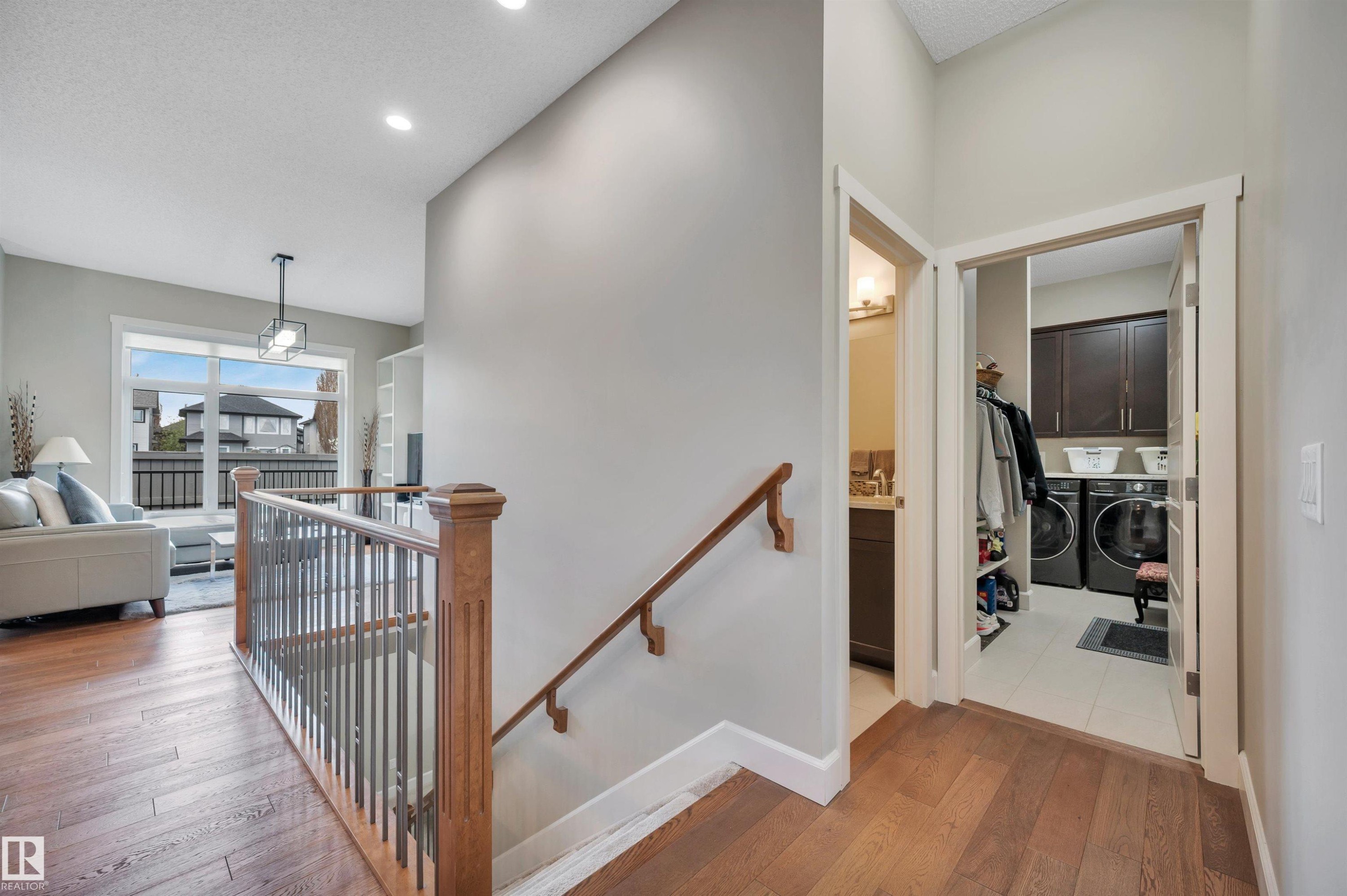 3 103 Allard Link, Edmonton, AB - Indoor