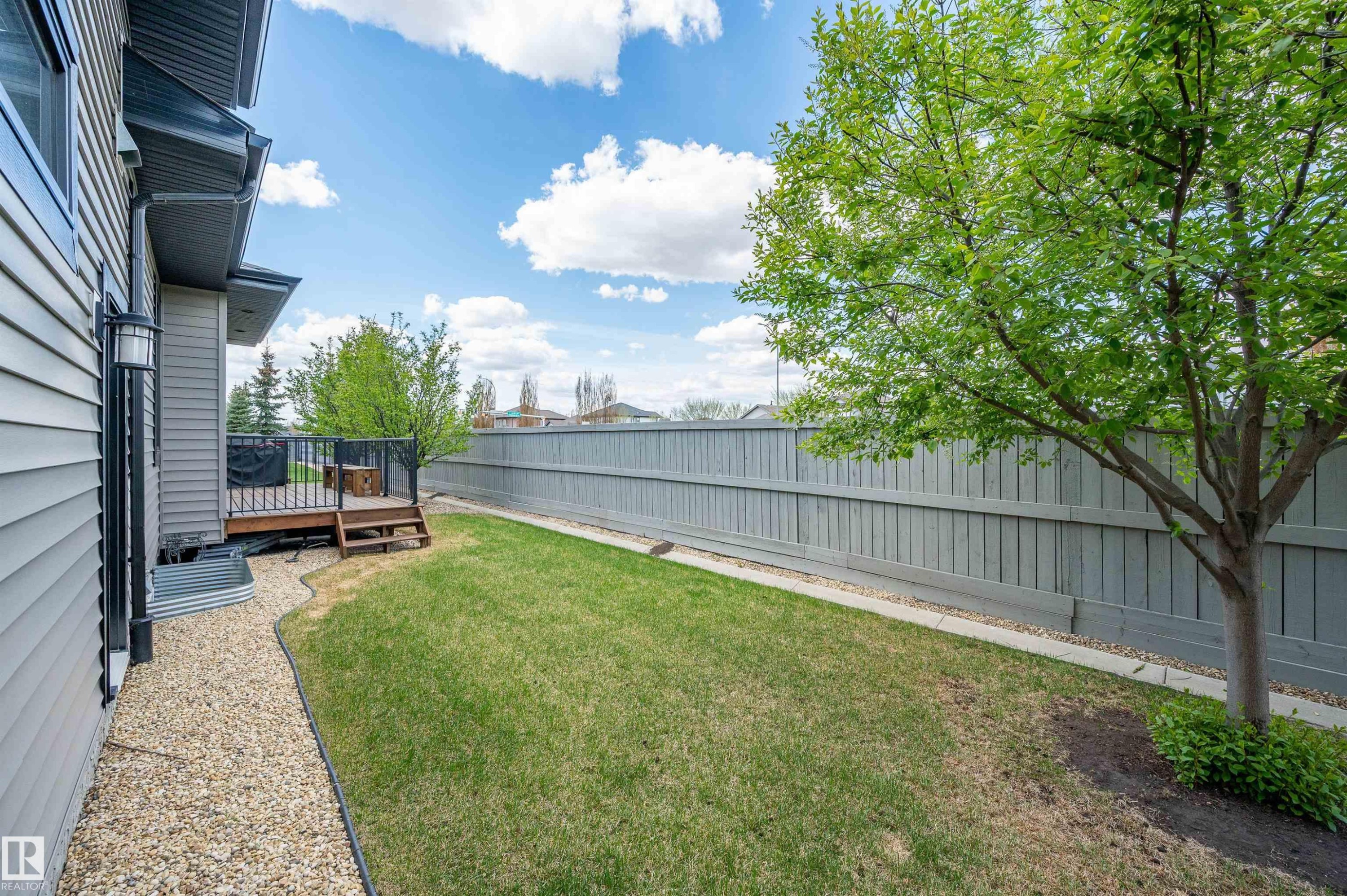 3 103 Allard Link, Edmonton, AB - Outdoor