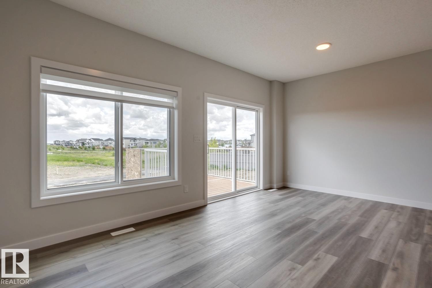 308 Brae Way, Leduc, AB - Indoor Photo Showing Other Room