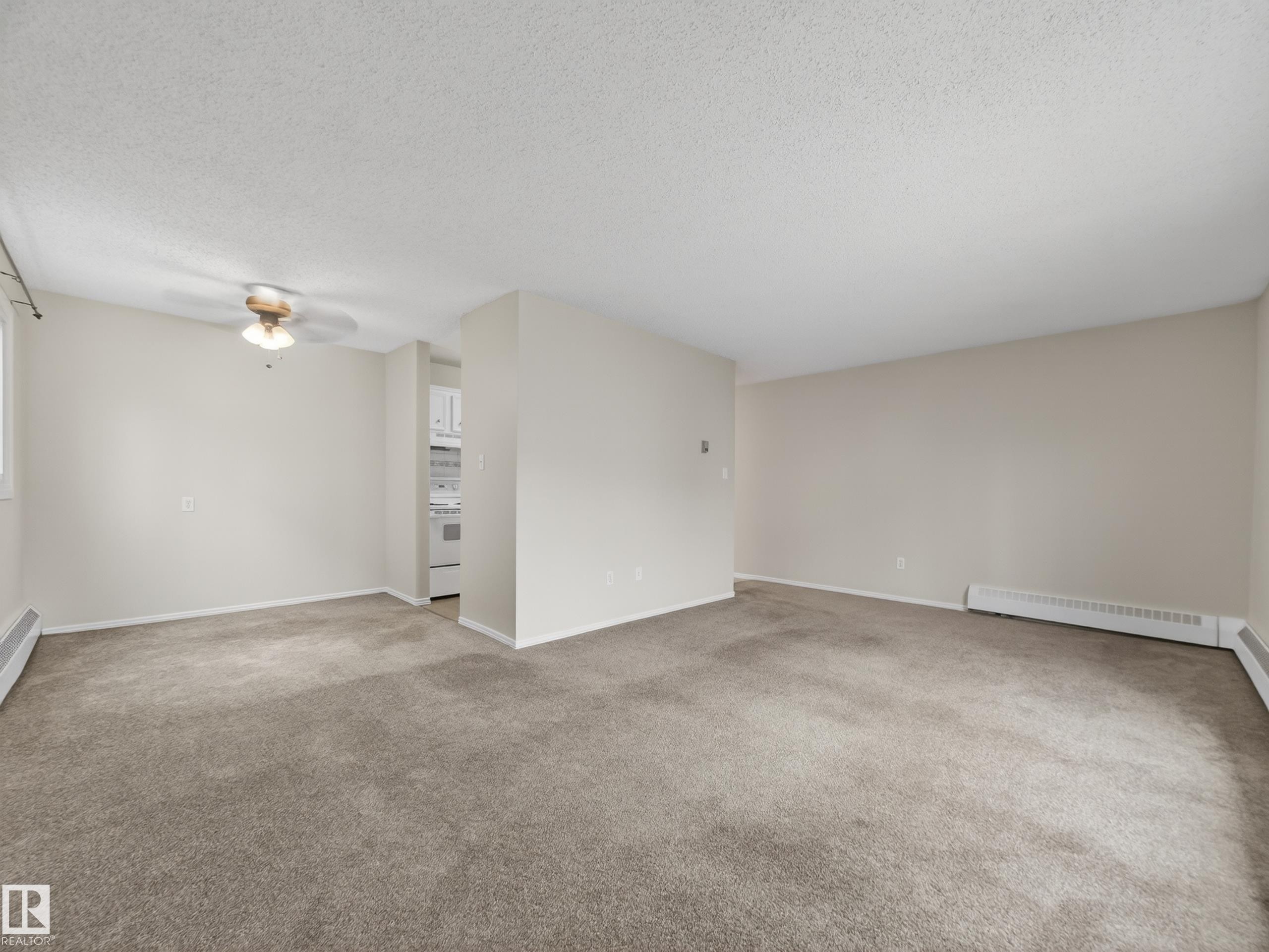 204 10731 84 Avenue, Edmonton, AB - Indoor Photo Showing Other Room