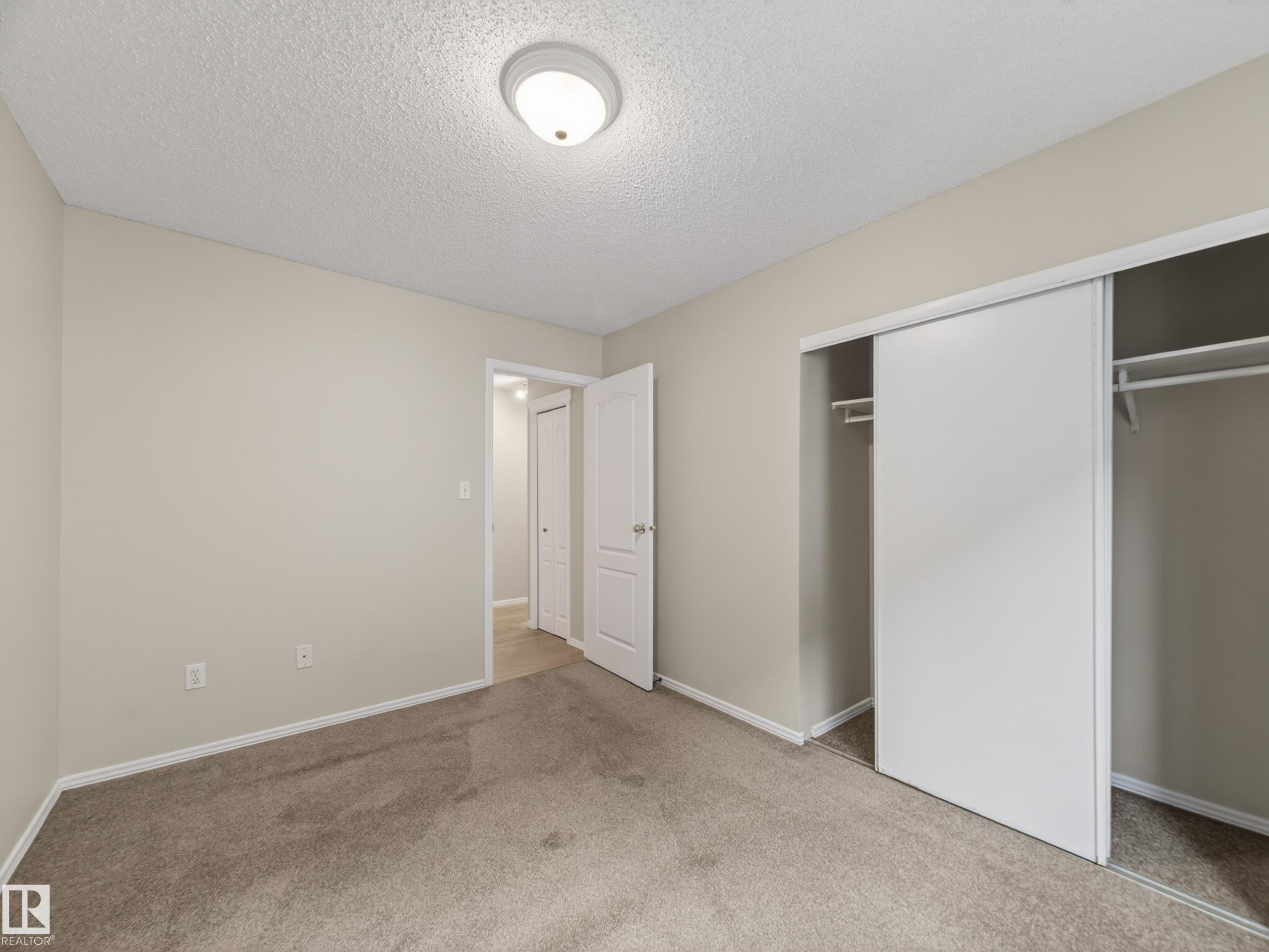204 10731 84 Avenue, Edmonton, AB - Indoor Photo Showing Other Room
