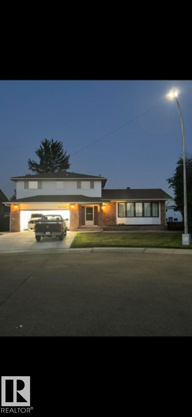 17919 94 Avenue, Edmonton, AB - Outdoor With Facade