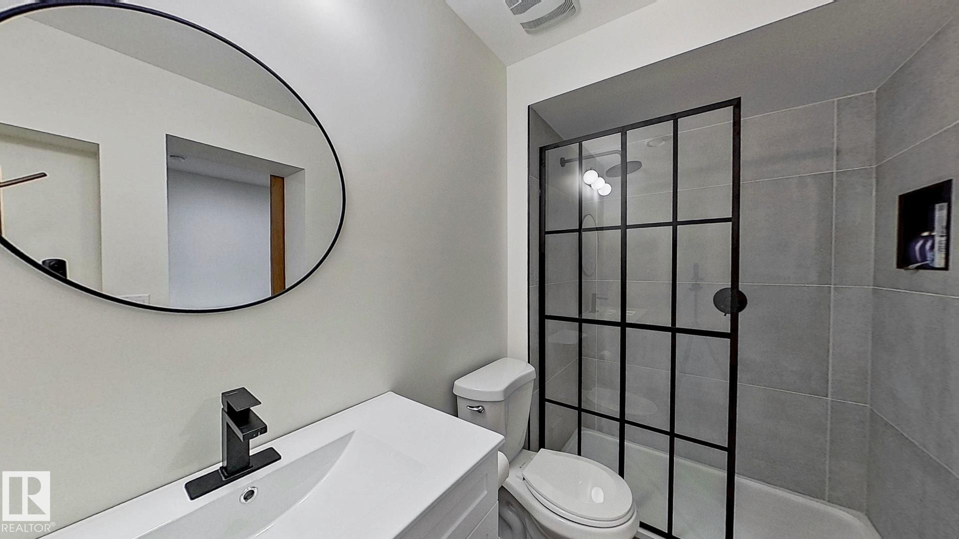 37 Emberside Link, Cochrane, AB - Indoor