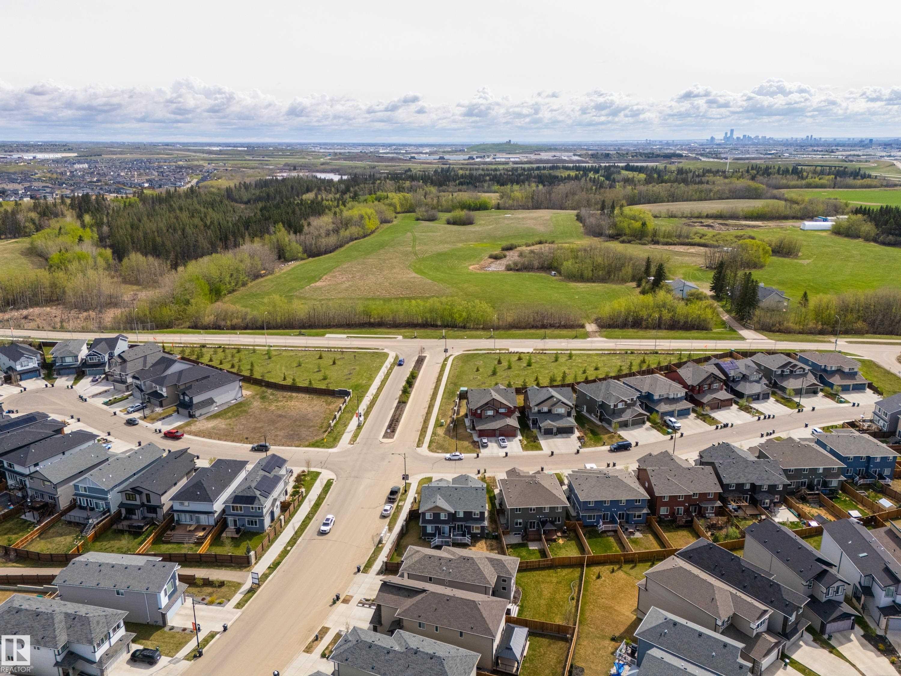 5106 Lark Crescent, Edmonton, AB