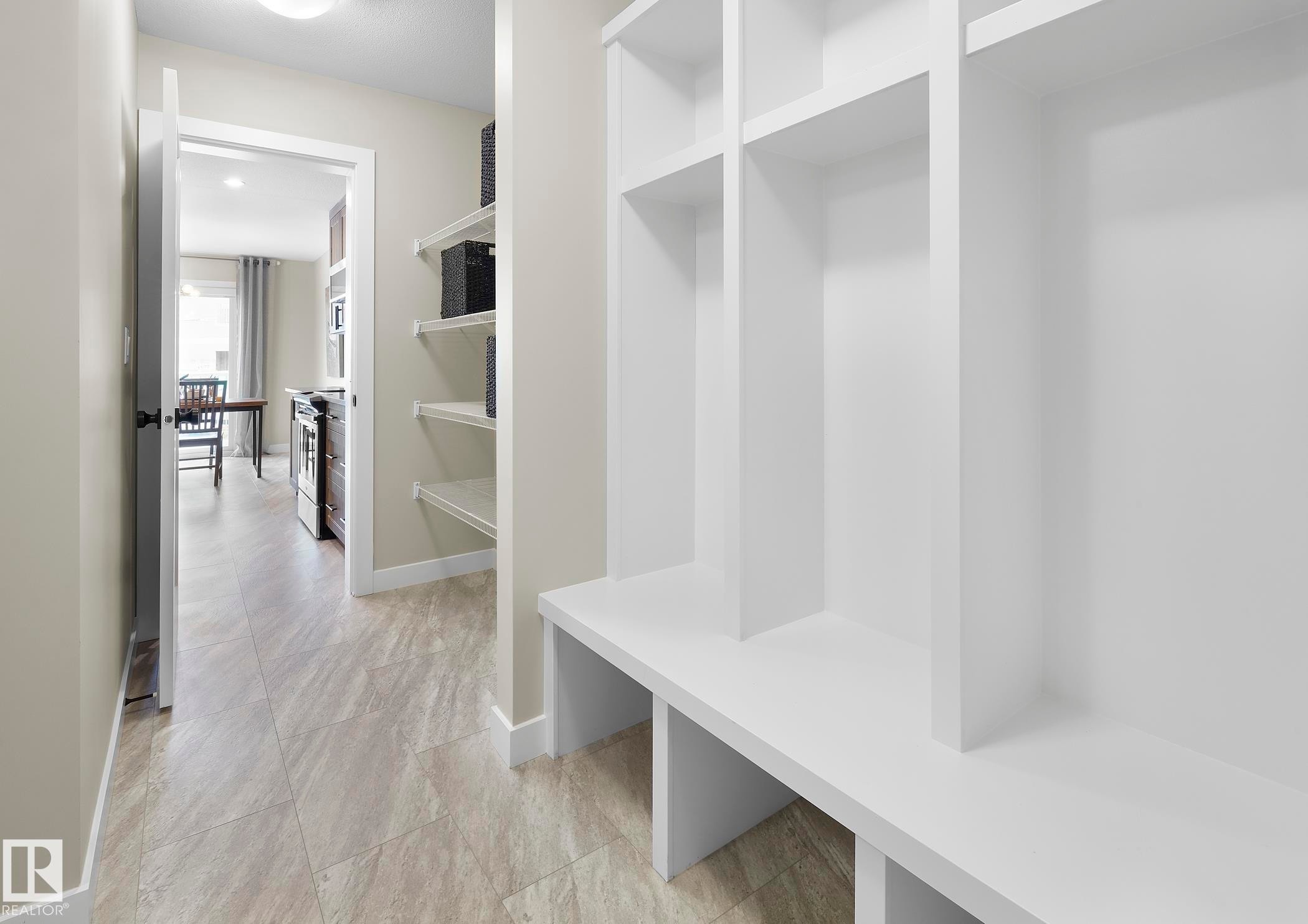 5106 Lark Crescent, Edmonton, AB