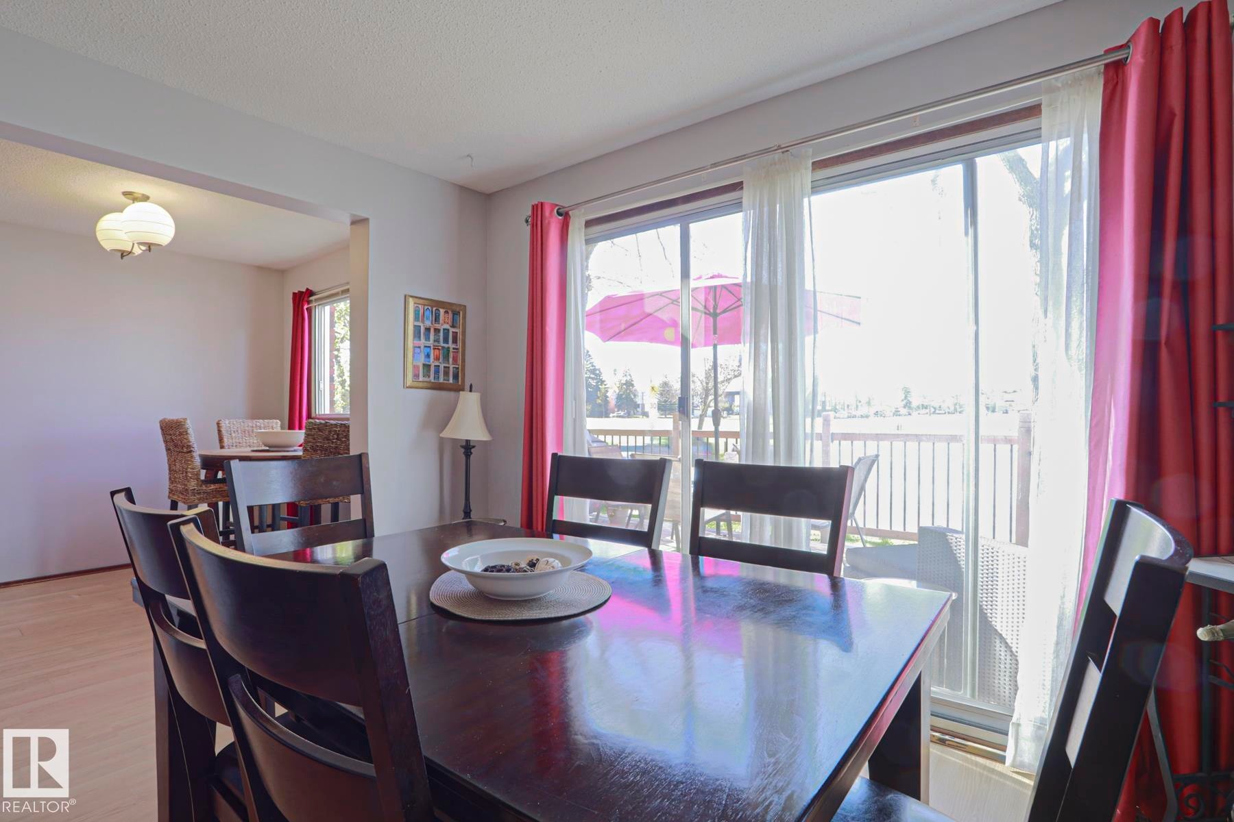 9324 80 Avenue, Edmonton, AB - Indoor Photo Showing Dining Room