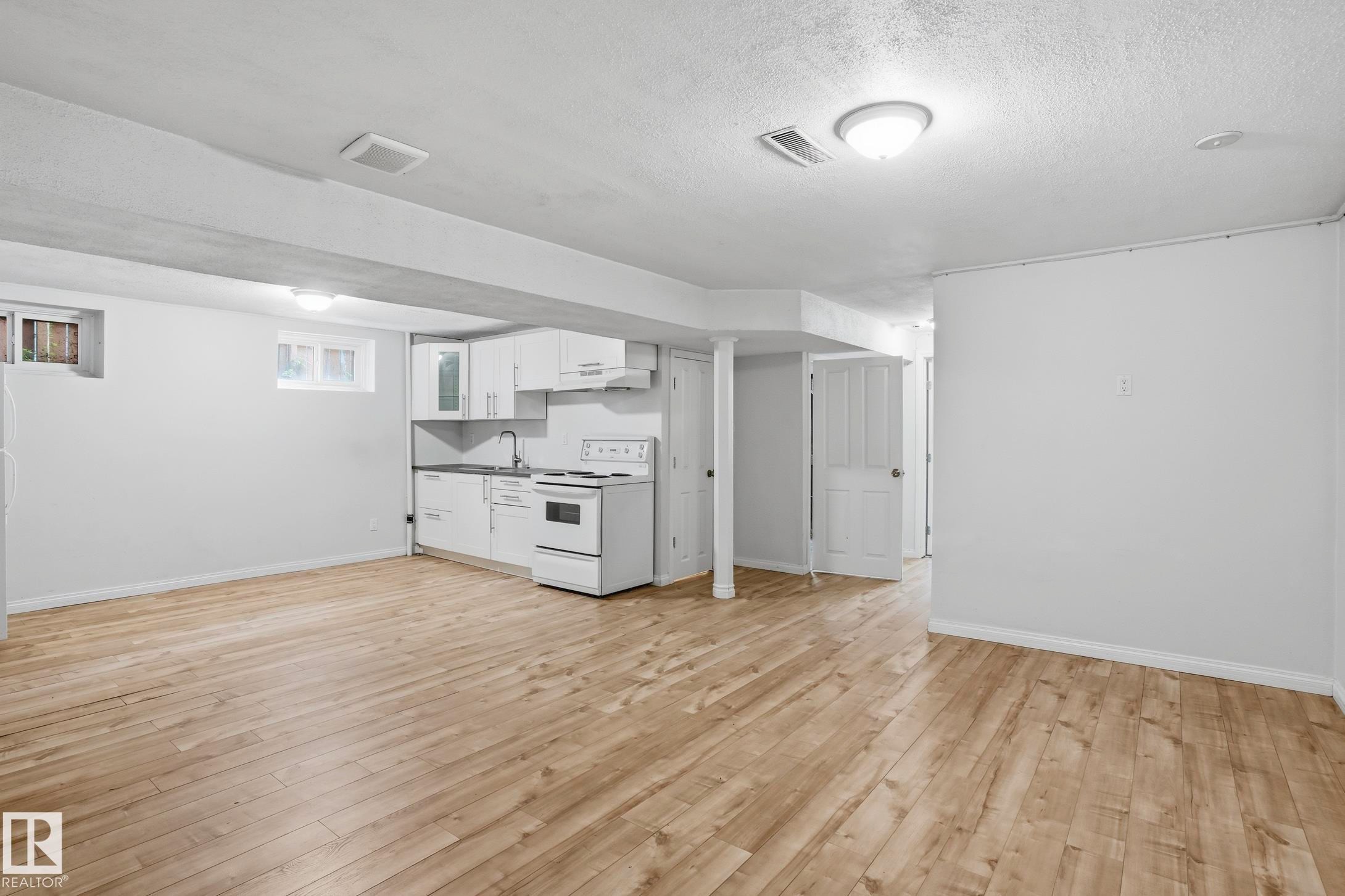 8103 75 Avenue, Edmonton, AB
