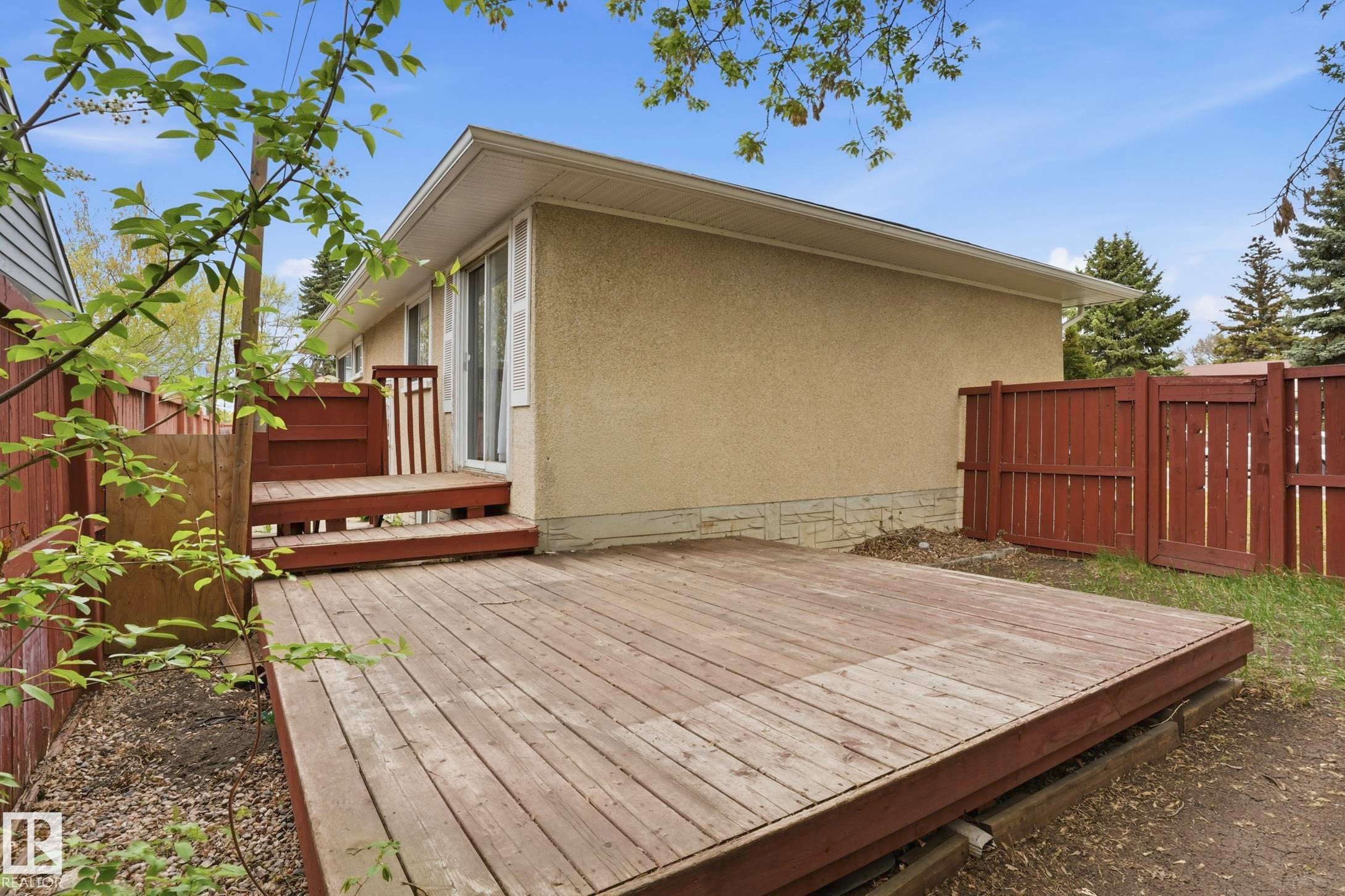 8103 75 Avenue, Edmonton, AB