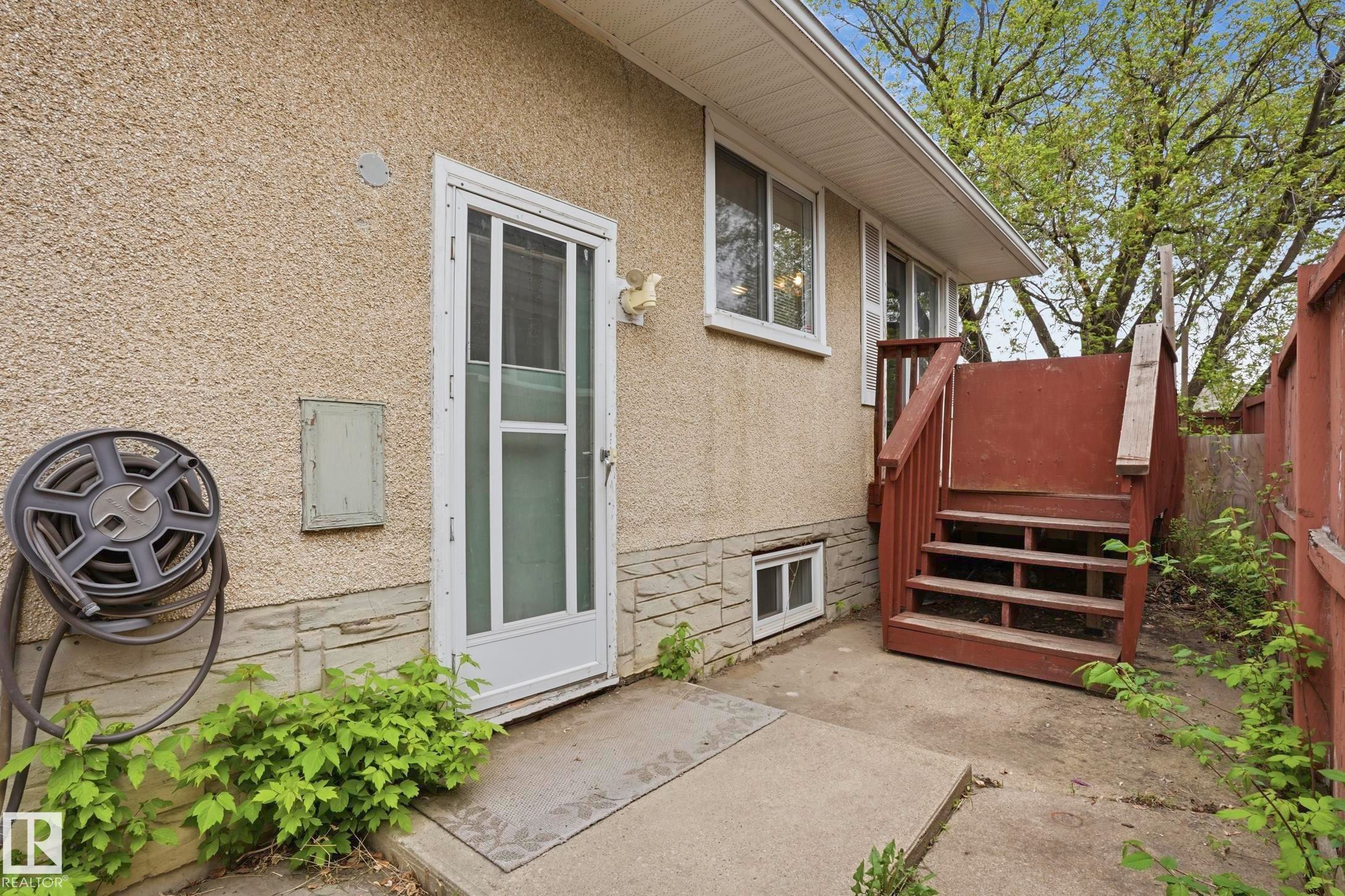 8103 75 Avenue, Edmonton, AB