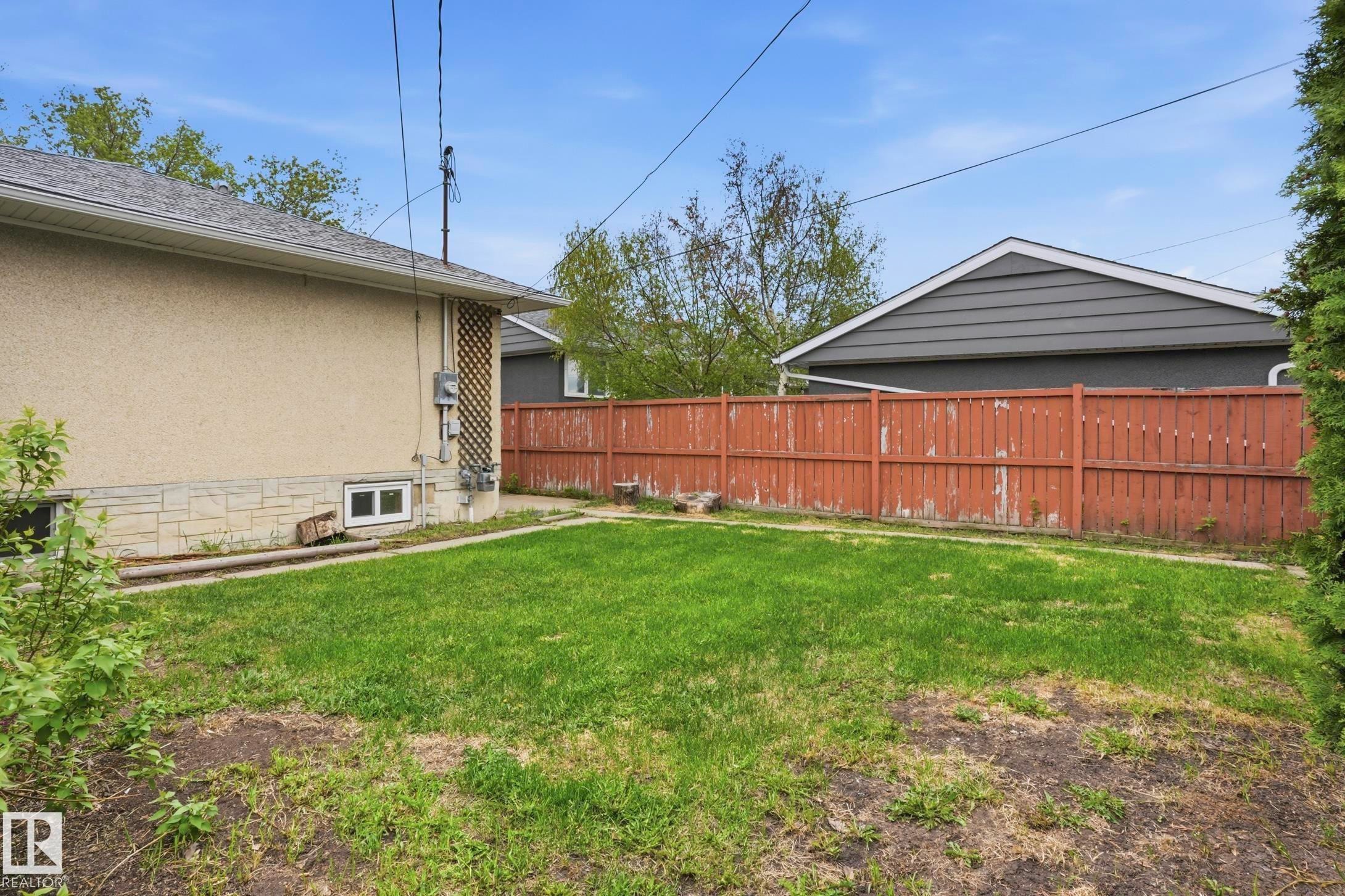 8103 75 Avenue, Edmonton, AB