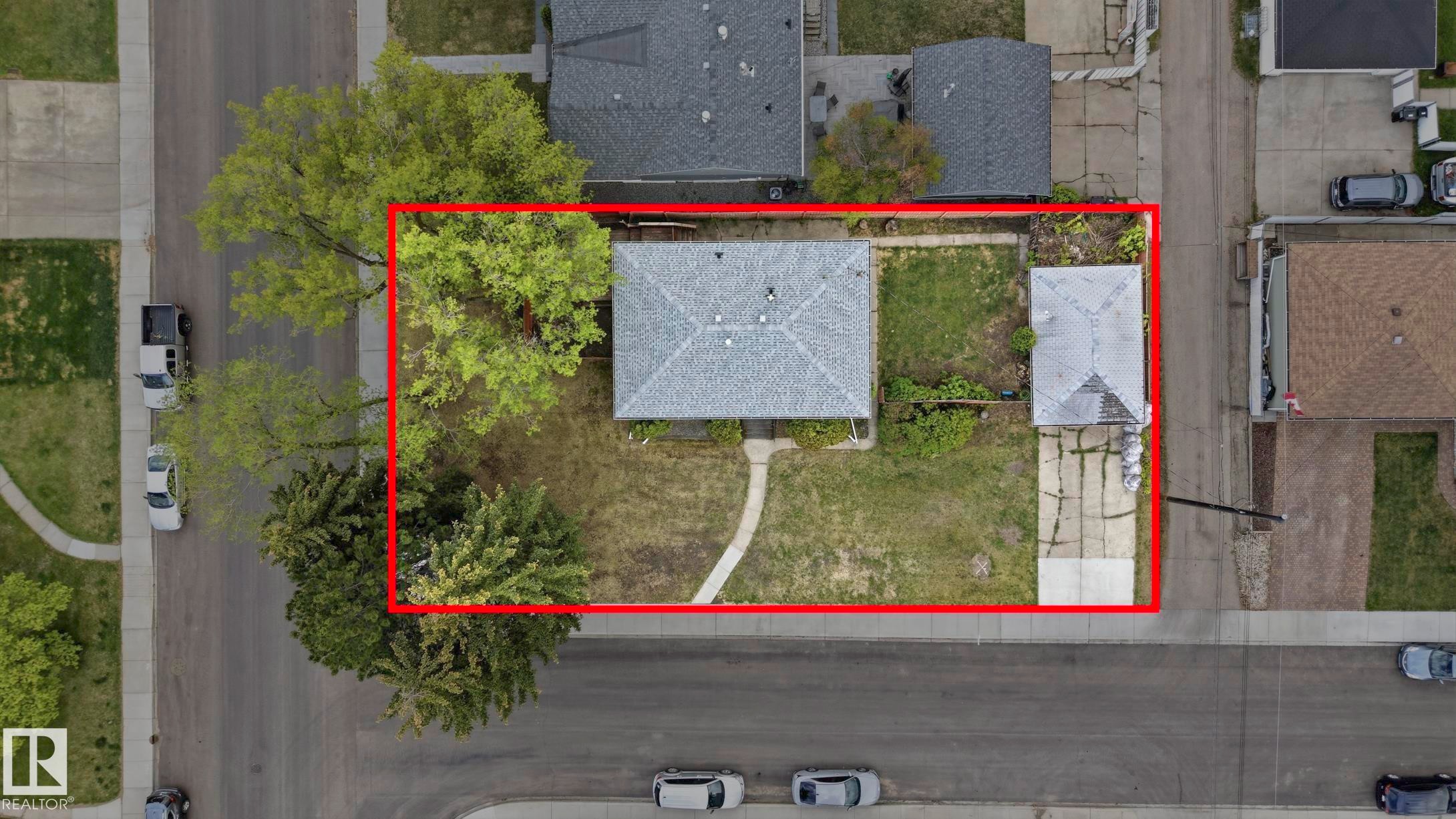 8103 75 Avenue, Edmonton, AB