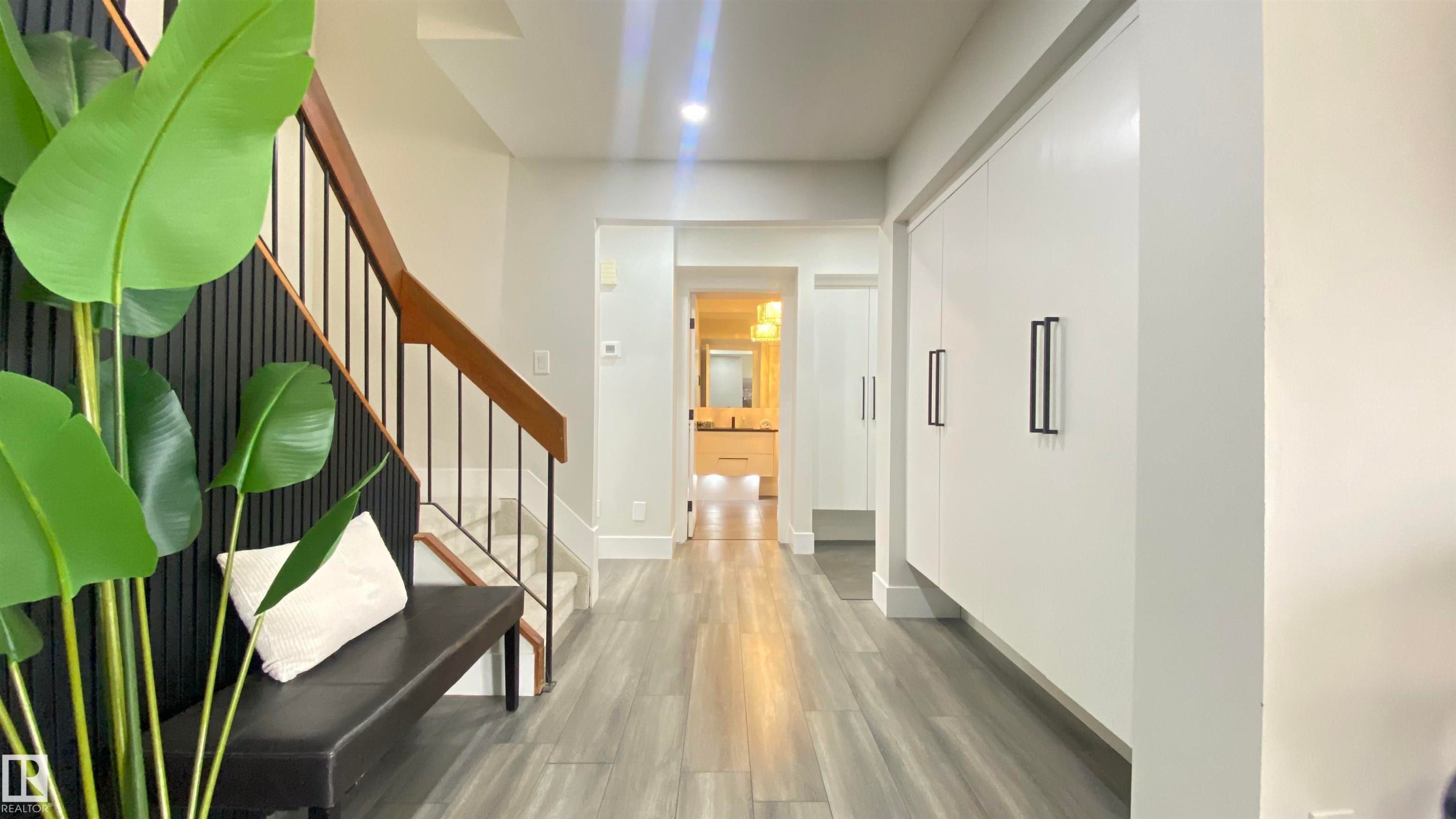 7604 181 Street, Edmonton, AB - Indoor Photo Showing Other Room