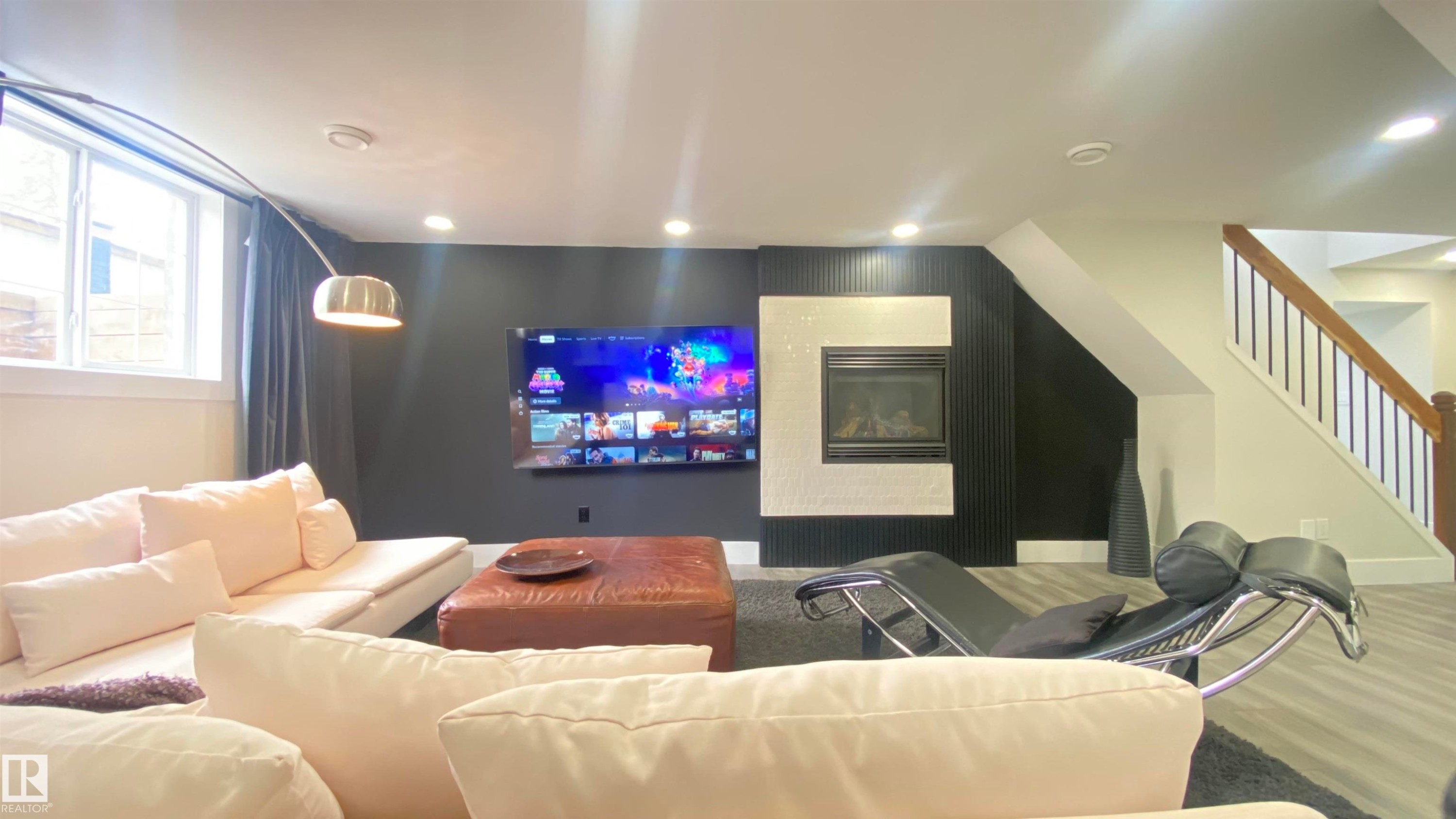 7604 181 Street, Edmonton, AB - Indoor
