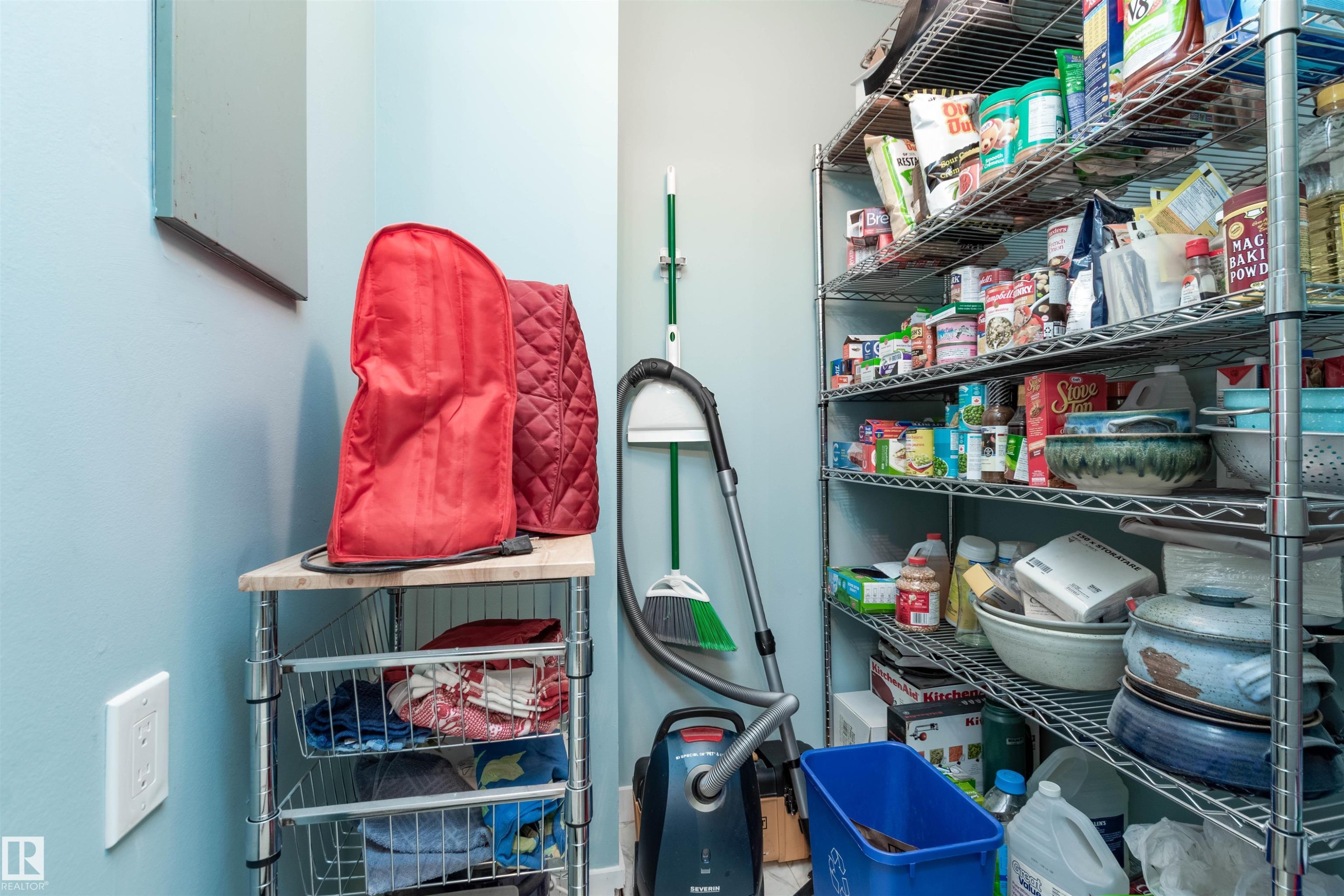 2109 Saddleback Road Nw, Edmonton, AB - Indoor