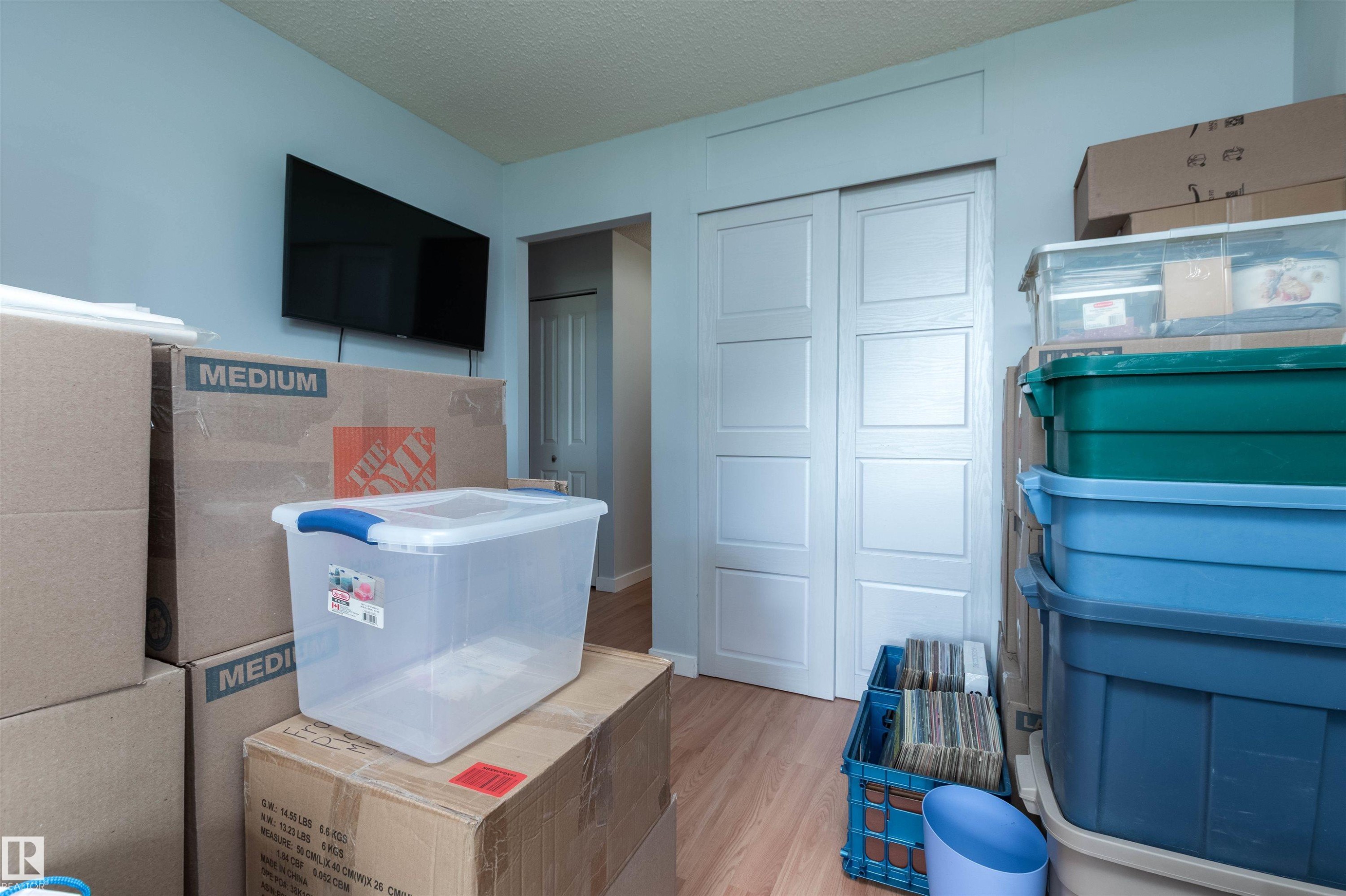 2109 Saddleback Road Nw, Edmonton, AB - Indoor
