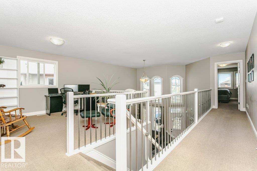 3339 21 Avenue, Edmonton, AB - Indoor Photo Showing Other Room
