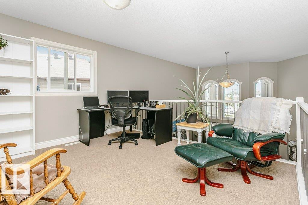 3339 21 Avenue, Edmonton, AB - Indoor Photo Showing Office