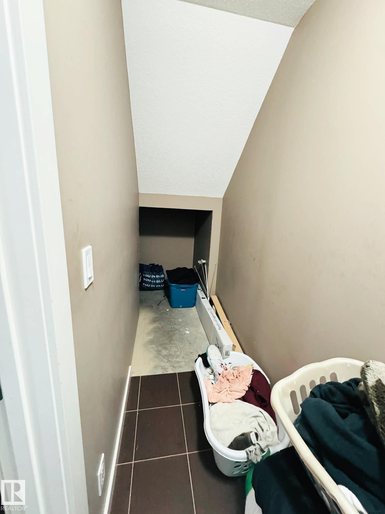 311 401 Southfork Drive, Leduc, AB - Indoor Photo Showing Other Room