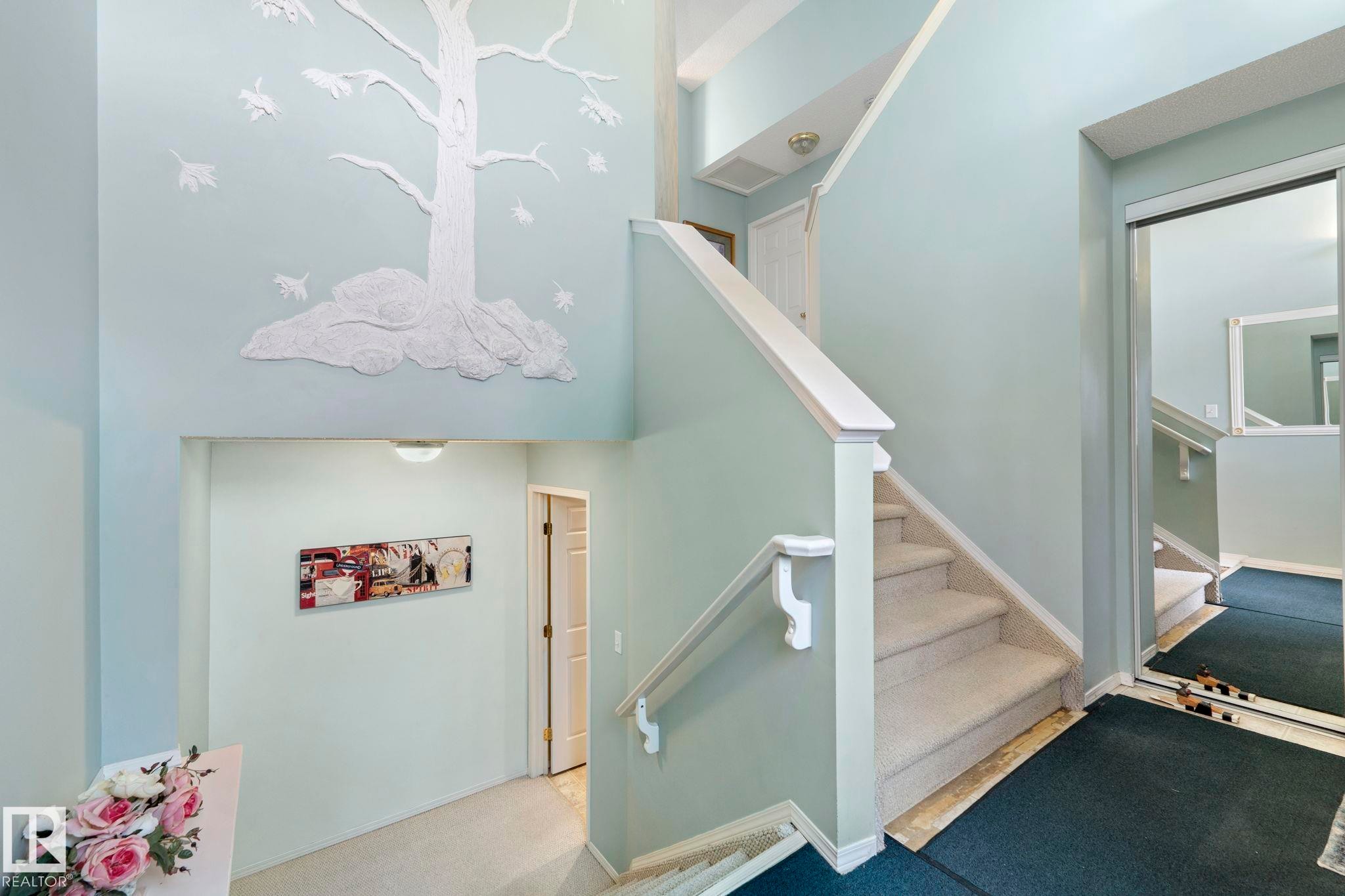 9315 162 Avenue Nw, Edmonton, AB - Indoor Photo Showing Other Room