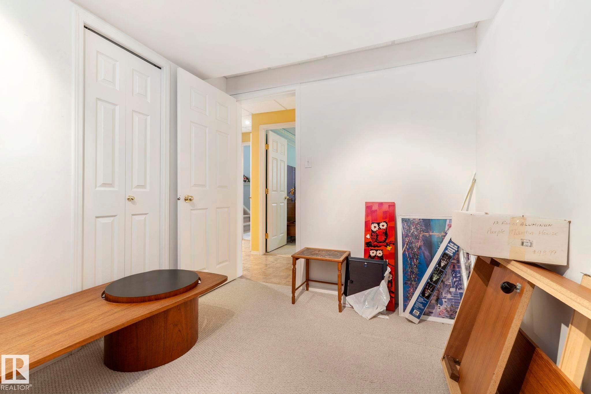 9315 162 Avenue Nw, Edmonton, AB - Indoor Photo Showing Other Room