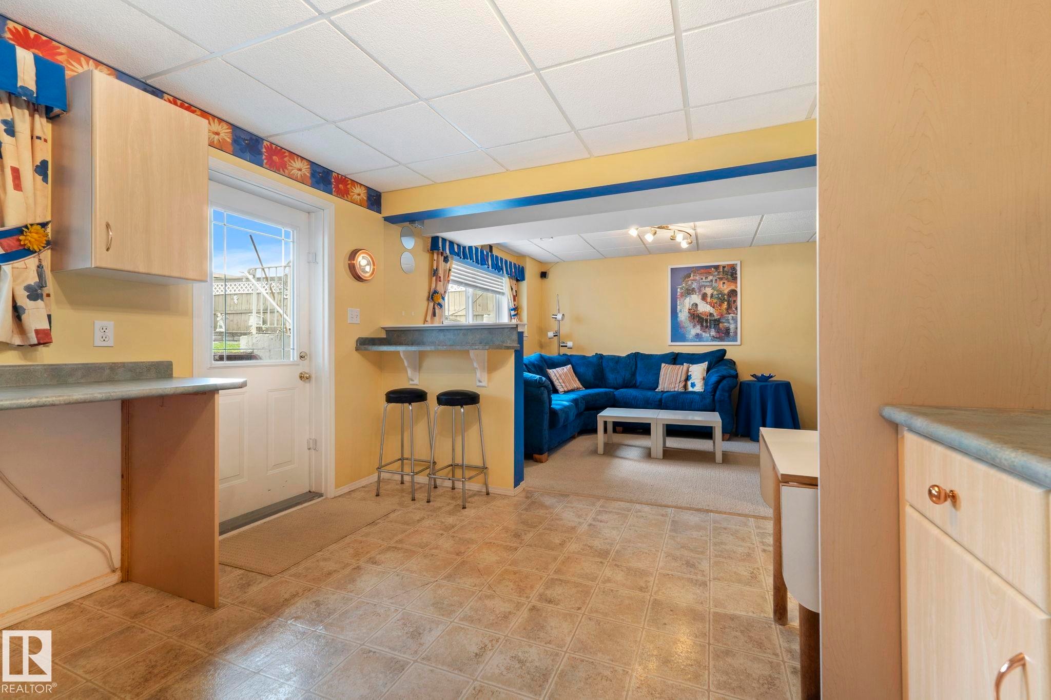 9315 162 Avenue Nw, Edmonton, AB - Indoor Photo Showing Other Room