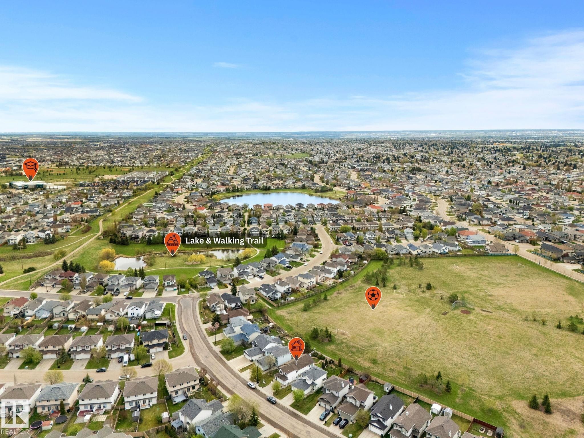 9315 162 Avenue Nw, Edmonton, AB - Outdoor With View