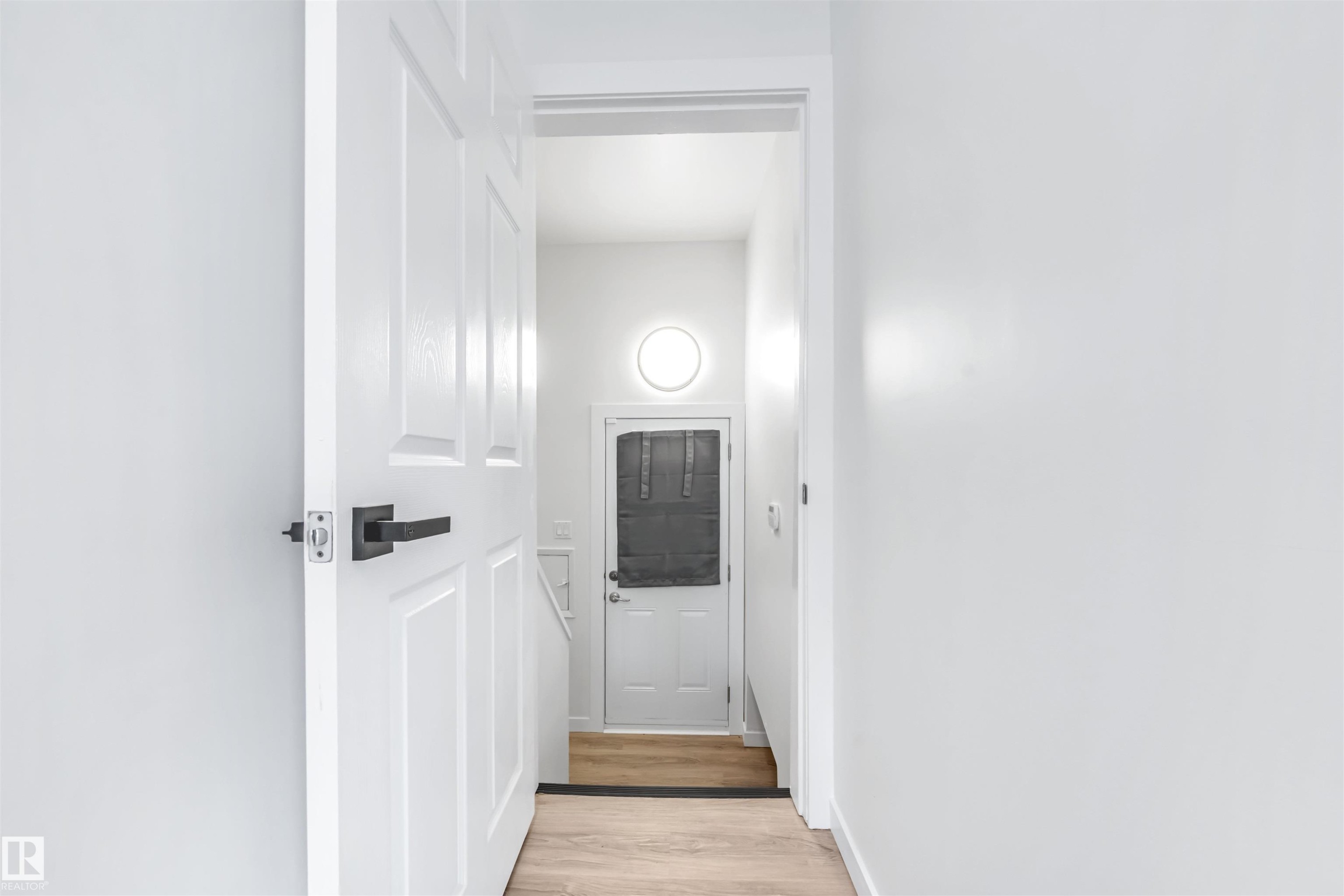4238 117 Avenue, Edmonton, AB - Indoor Photo Showing Other Room
