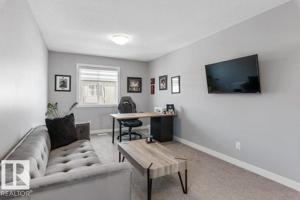 20008 18 Avenue, Edmonton, AB - Indoor