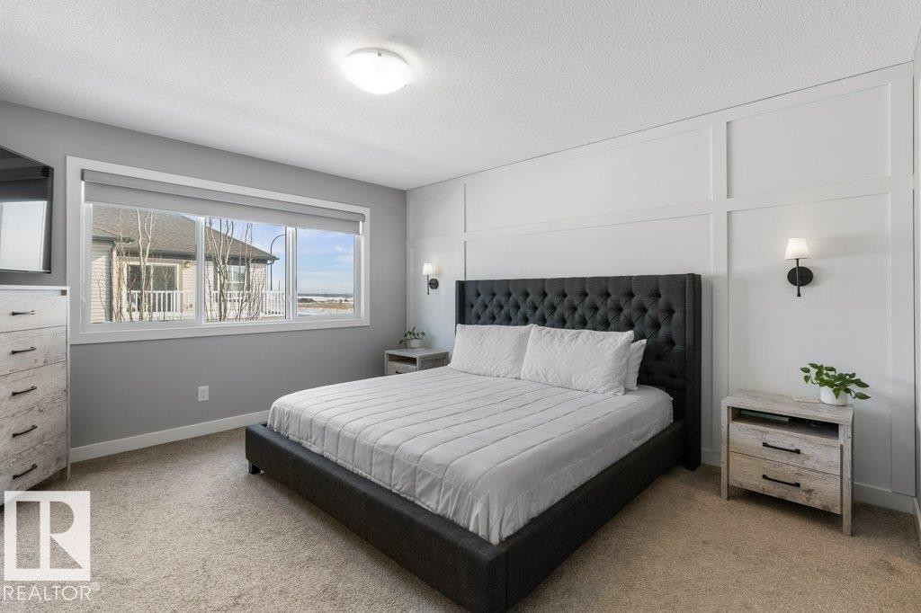 20008 18 Avenue, Edmonton, AB - Indoor Photo Showing Bedroom
