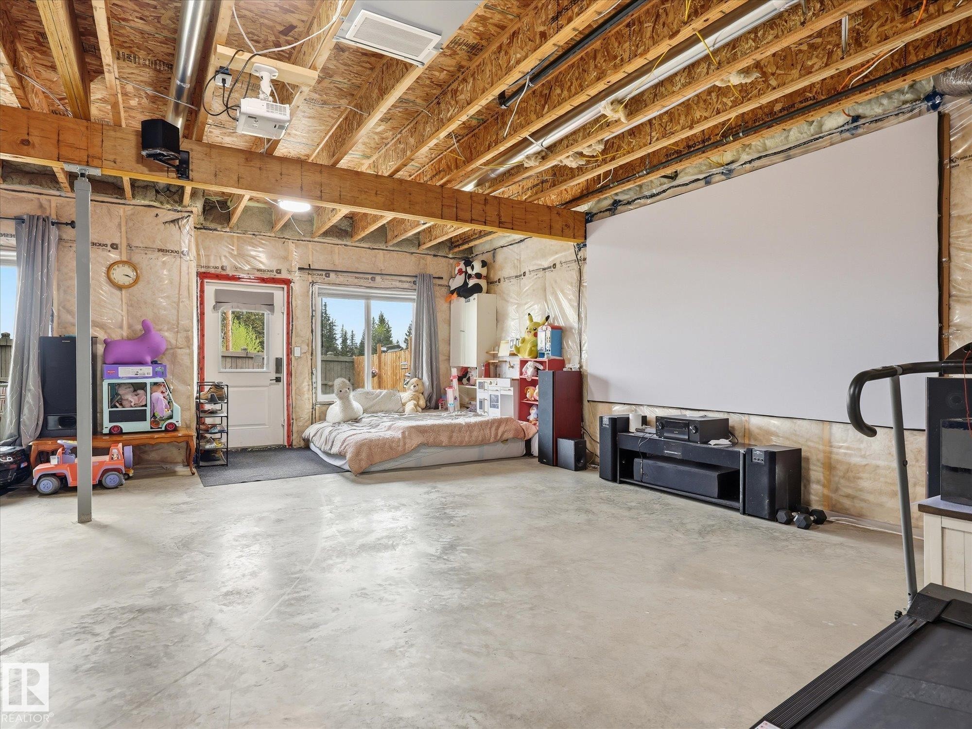 622 Astoria Way, Devon, AB - Indoor Photo Showing Basement