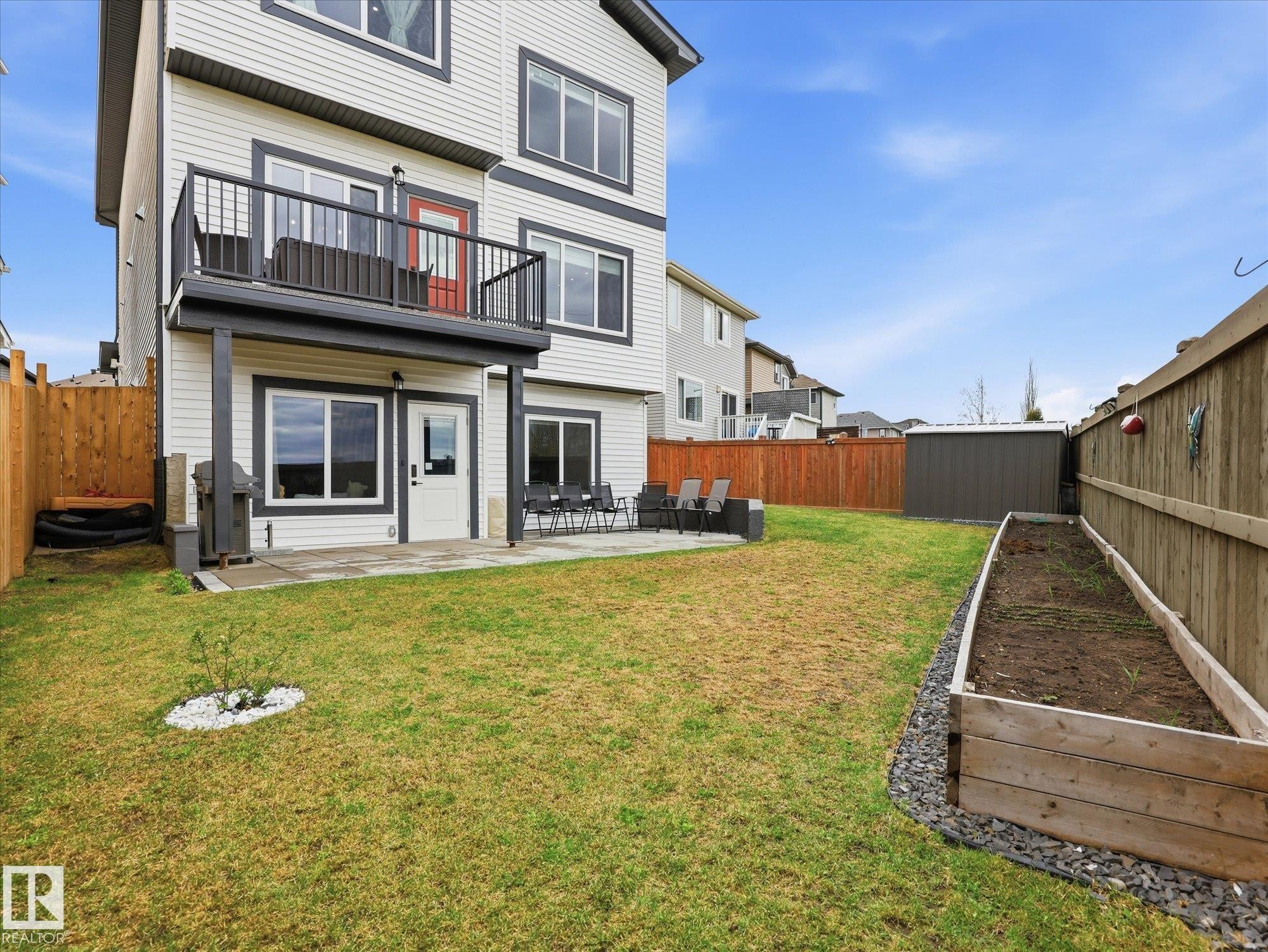 622 Astoria Way, Devon, AB - Outdoor
