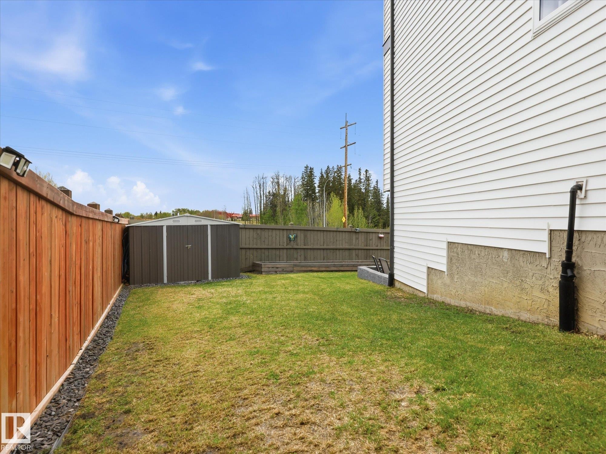 622 Astoria Way, Devon, AB - Outdoor