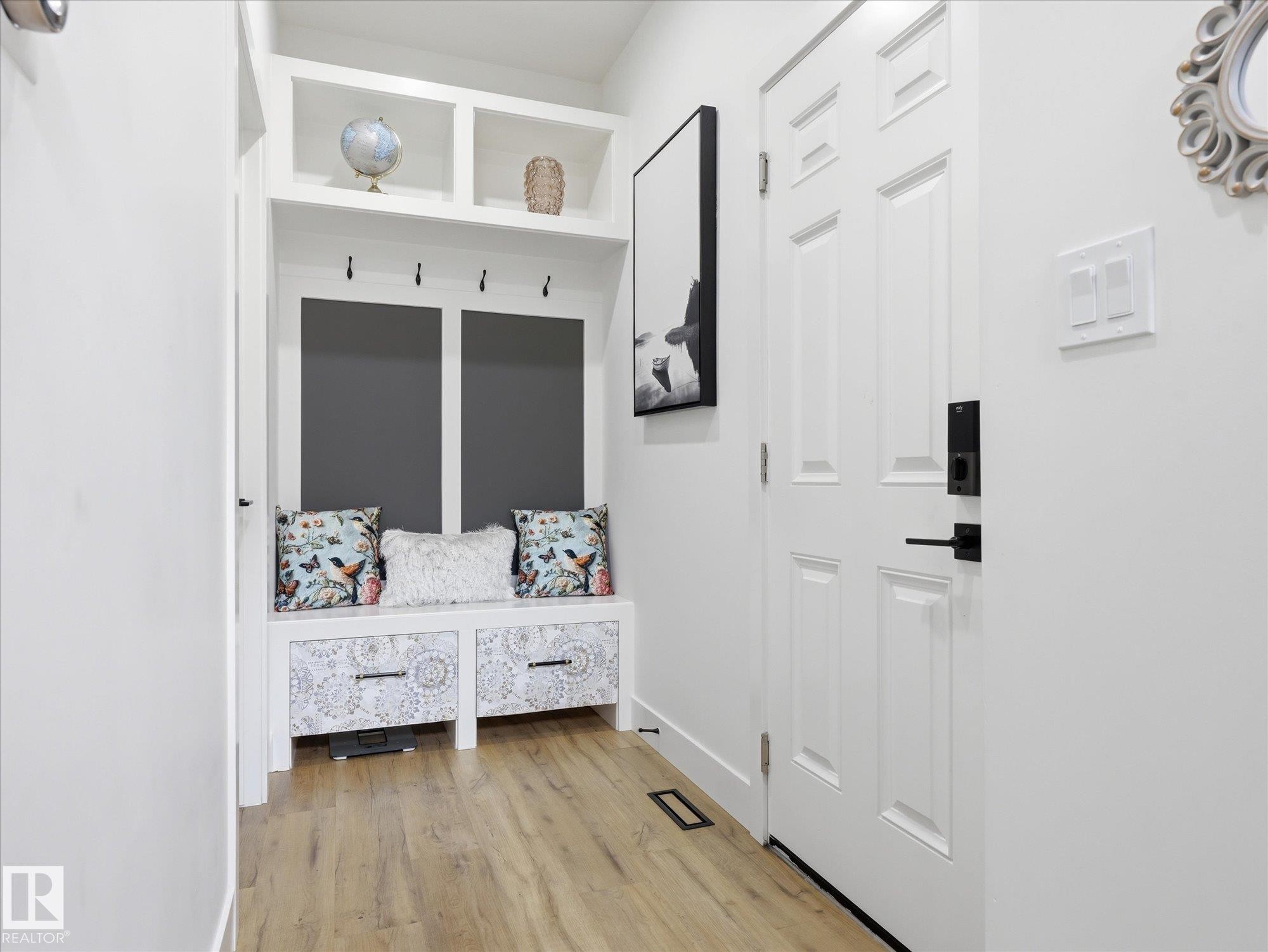 622 Astoria Way, Devon, AB - Indoor Photo Showing Other Room