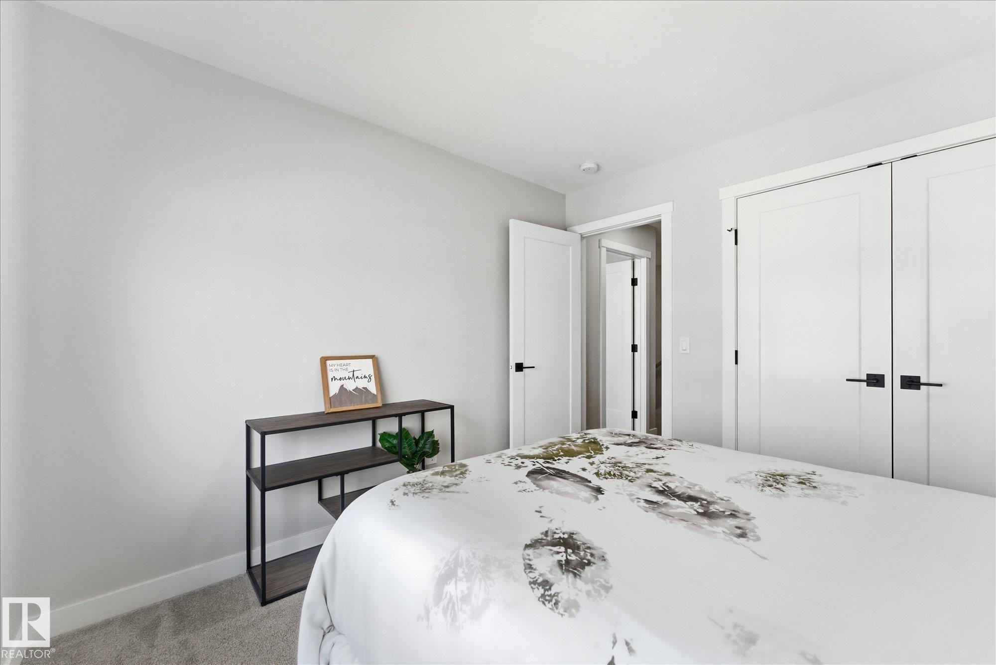 18 Grayson Green, Stony Plain, AB - Indoor Photo Showing Bedroom
