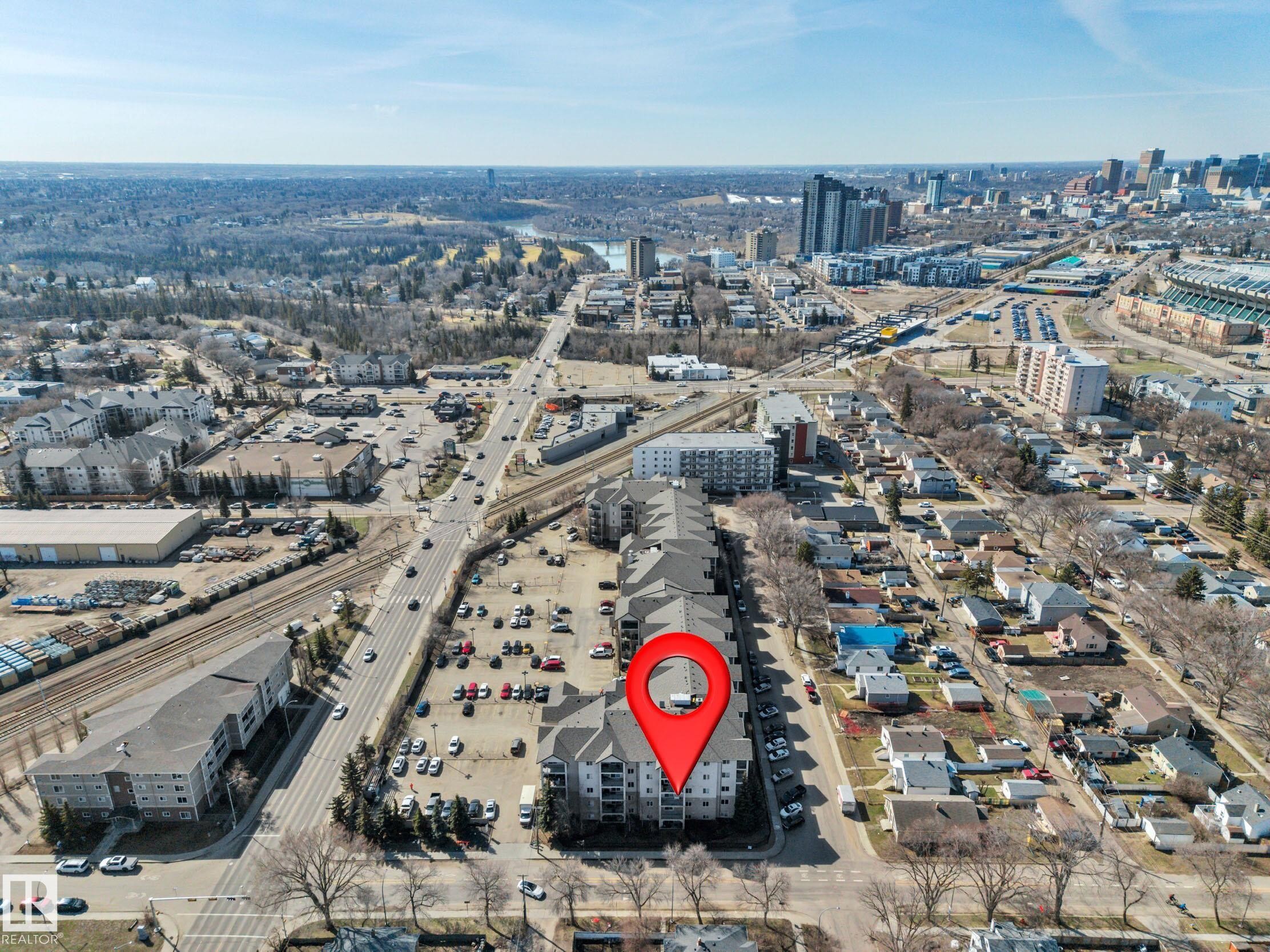 #326 11325 83 St Nw, Edmonton, AB - Outdoor With View