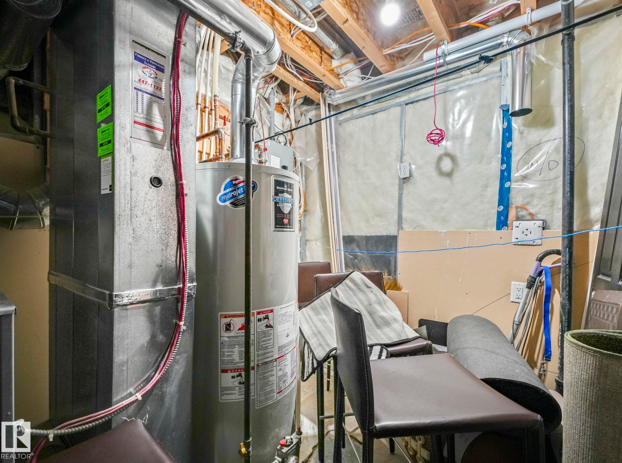 20115 46 Avenue, Edmonton, AB - Indoor Photo Showing Basement