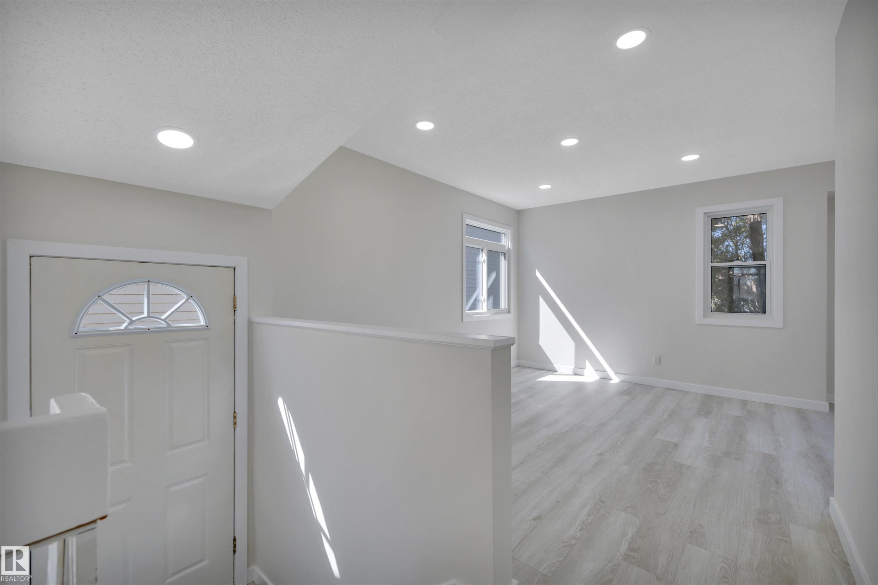 52 Pipestone Drive, Devon, AB - Indoor Photo Showing Other Room