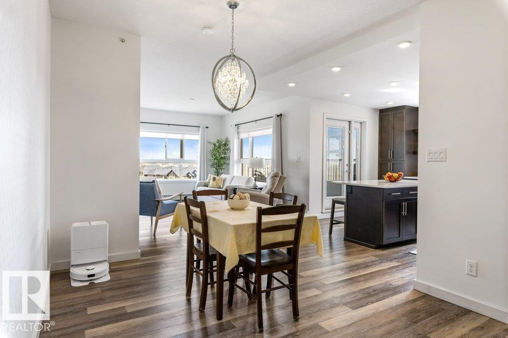 430 5504 Schonsee Drive, Edmonton, AB - Indoor Photo Showing Dining Room