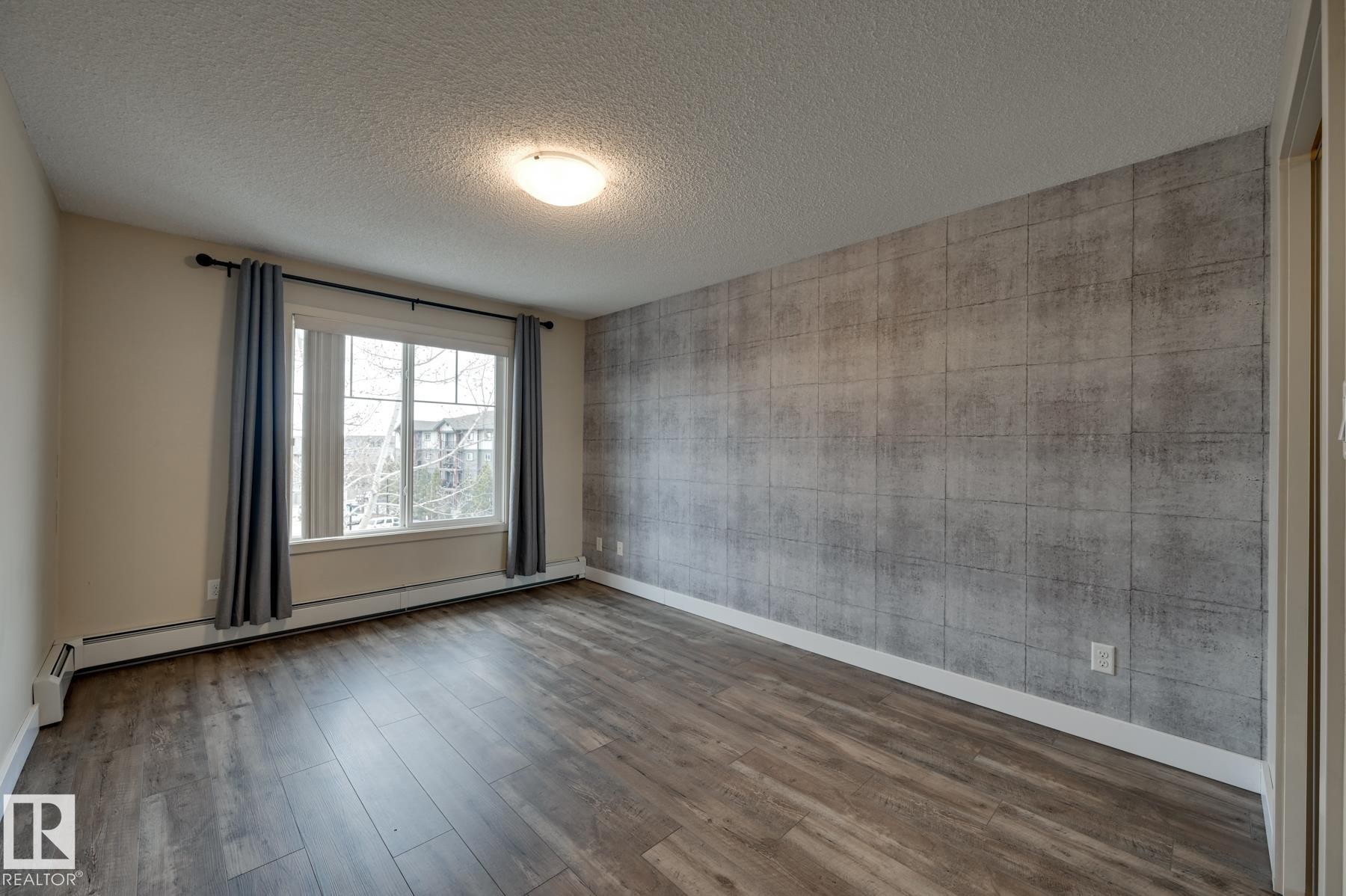 408 6084 Stanton Drive, Edmonton, AB - Indoor