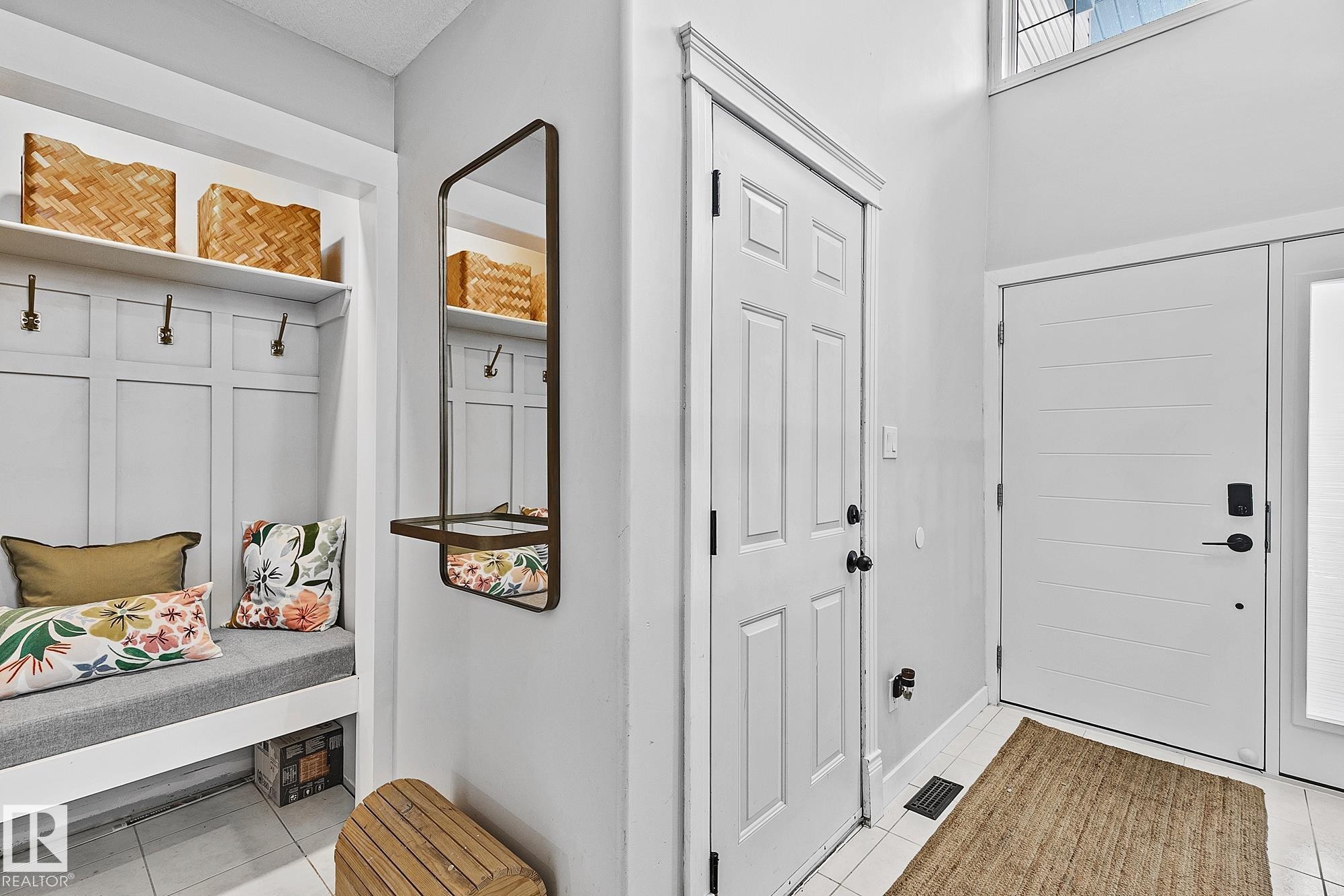3205 41A Avenue, Edmonton, AB - Indoor Photo Showing Other Room
