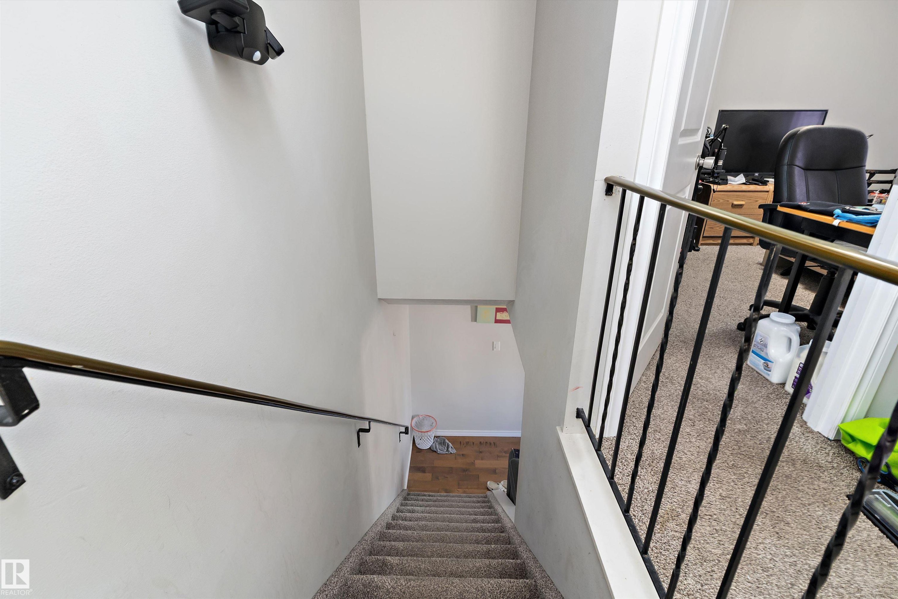 6617 180 Street, Edmonton, AB - Indoor Photo Showing Other Room