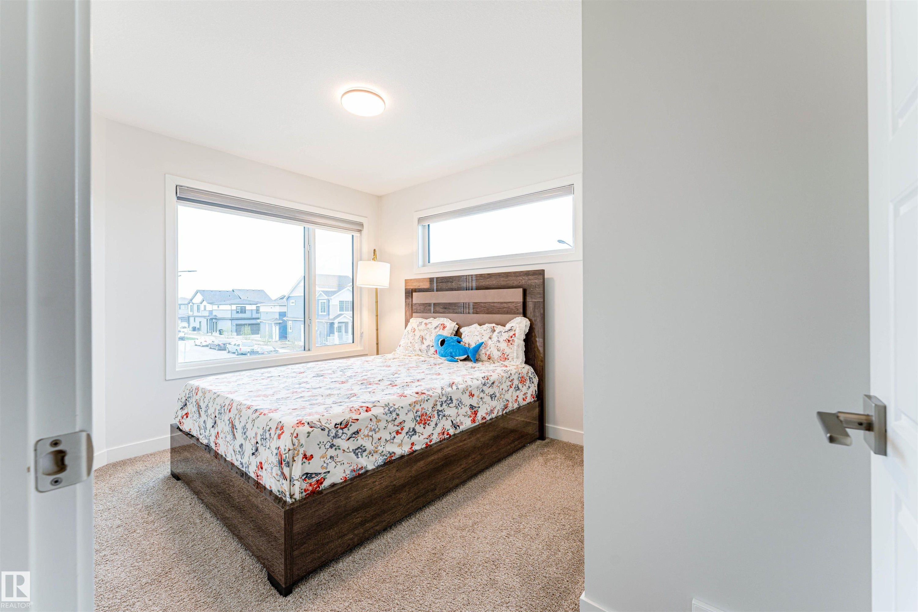 231 Orchards Boulevard, Edmonton, AB - Indoor Photo Showing Bedroom