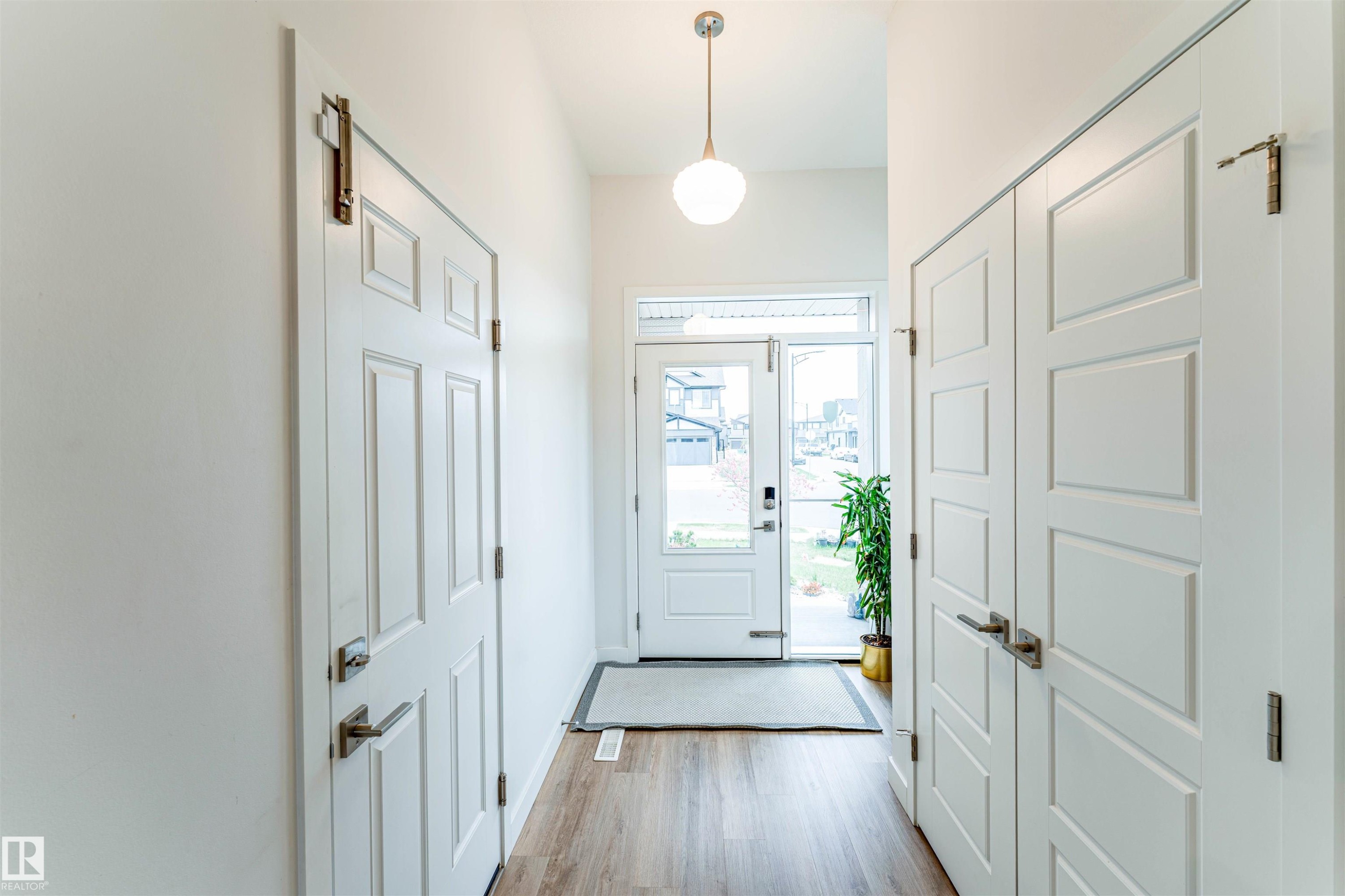 231 Orchards Boulevard, Edmonton, AB - Indoor Photo Showing Other Room