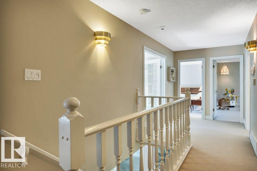 260 Windermere Drive, Edmonton, AB - Indoor Photo Showing Other Room