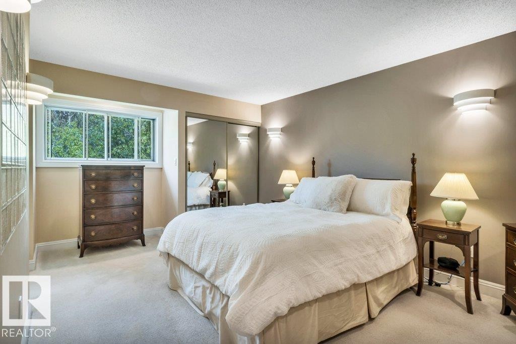 260 Windermere Drive, Edmonton, AB - Indoor Photo Showing Bedroom
