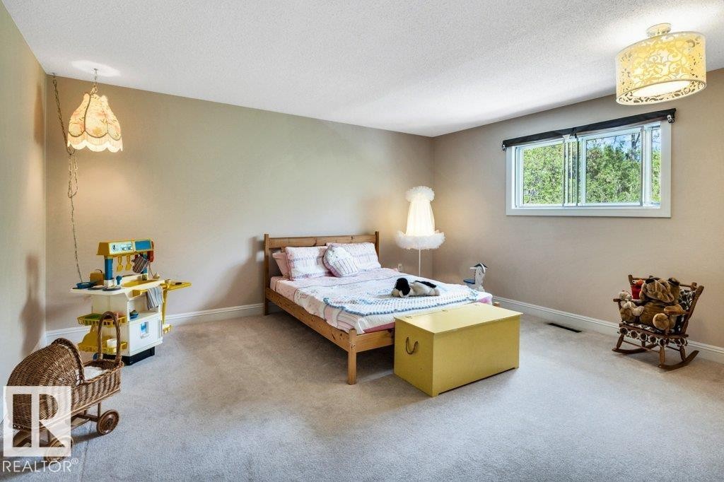 260 Windermere Drive, Edmonton, AB - Indoor Photo Showing Bedroom