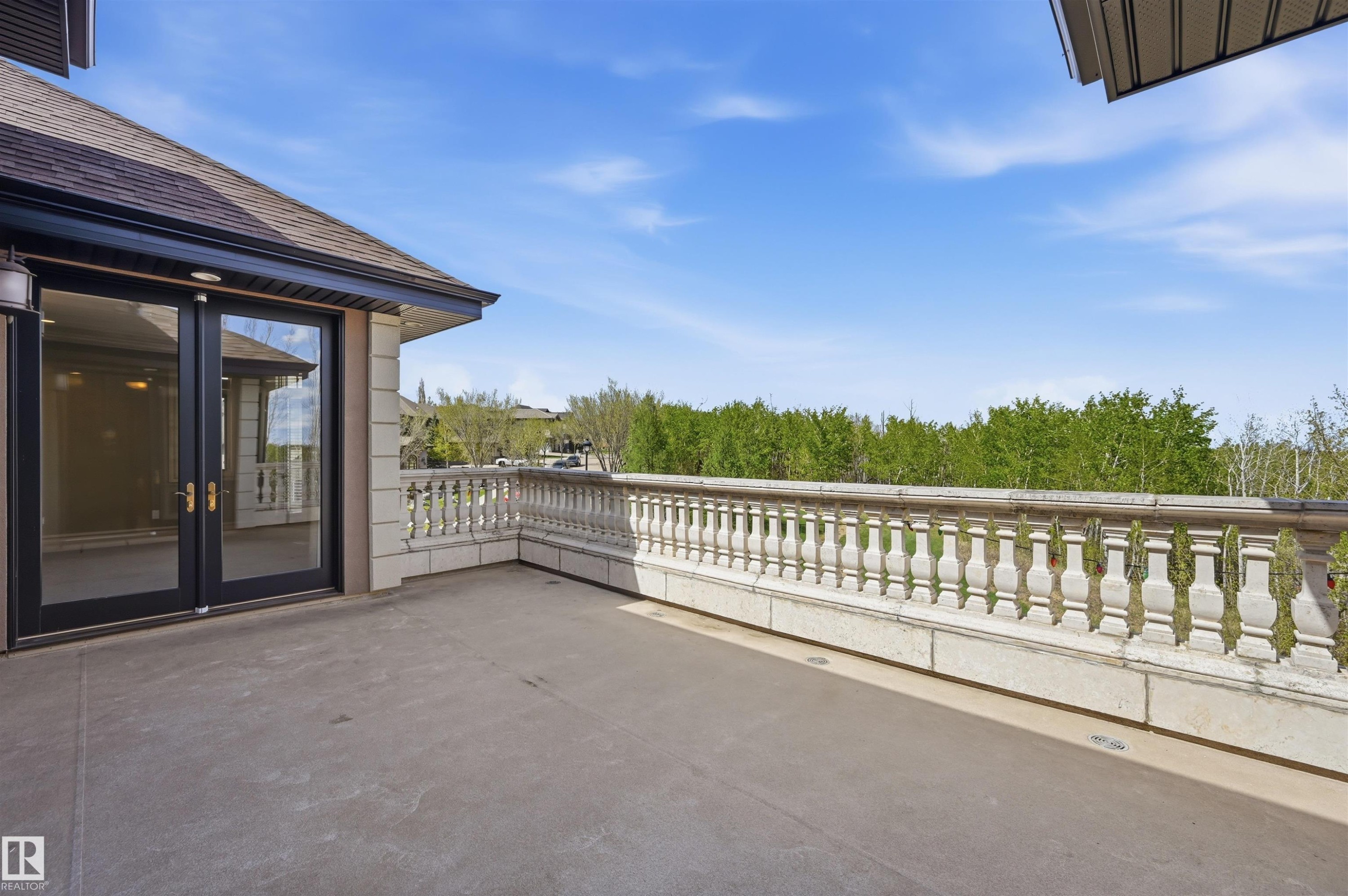 1004 Hollands Point(E), Edmonton, AB - Outdoor