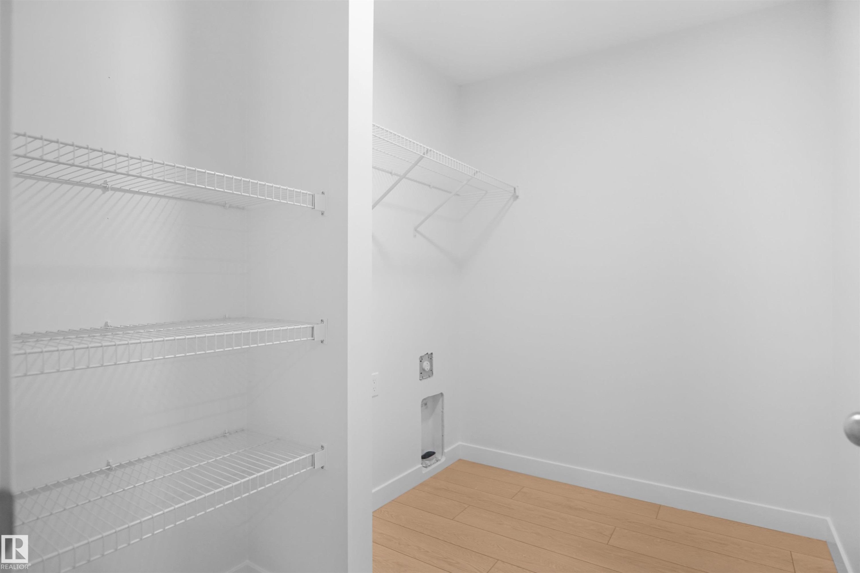 6343 175 Avenue, Edmonton, AB - Indoor With Storage