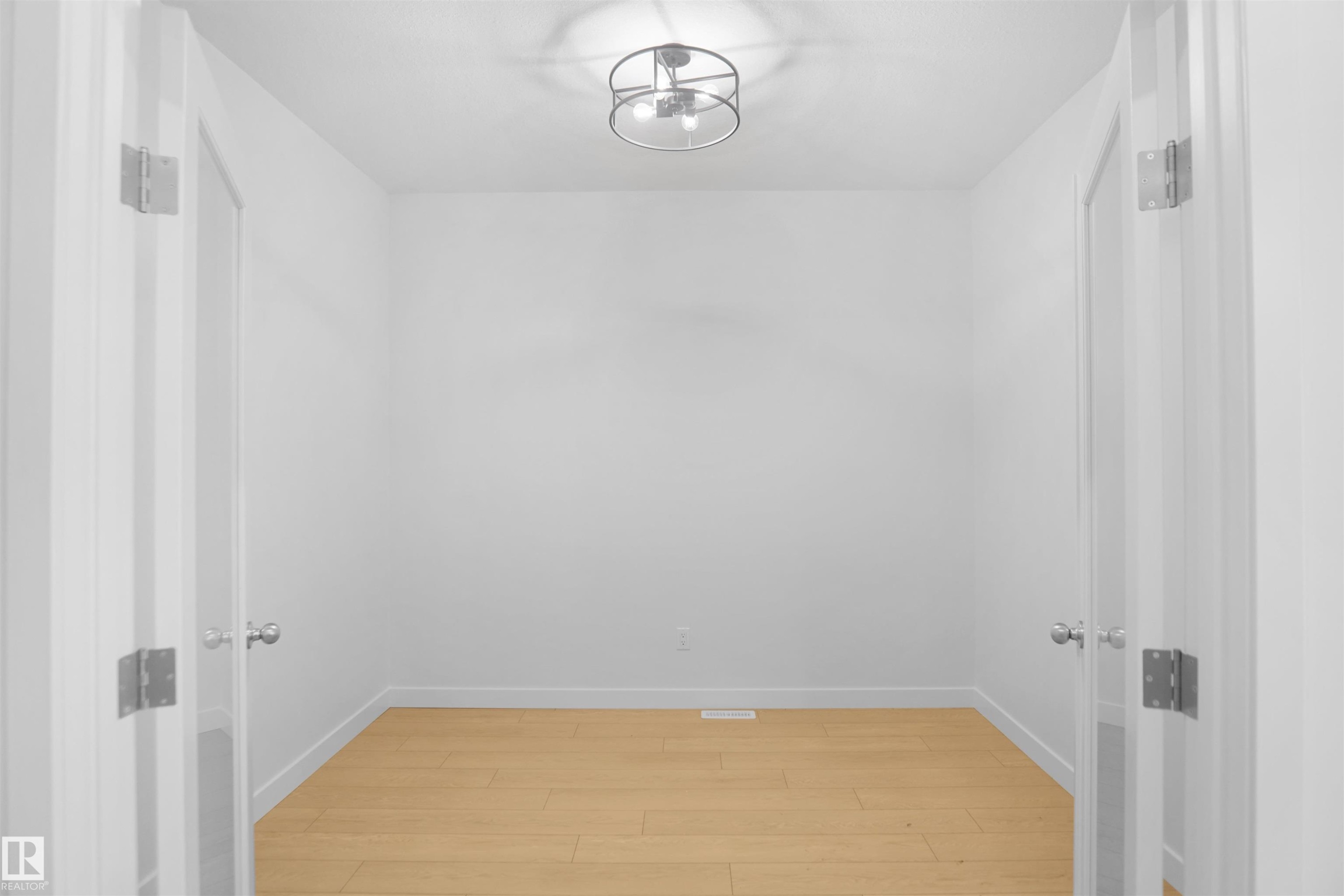 6343 175 Avenue, Edmonton, AB - Indoor Photo Showing Other Room